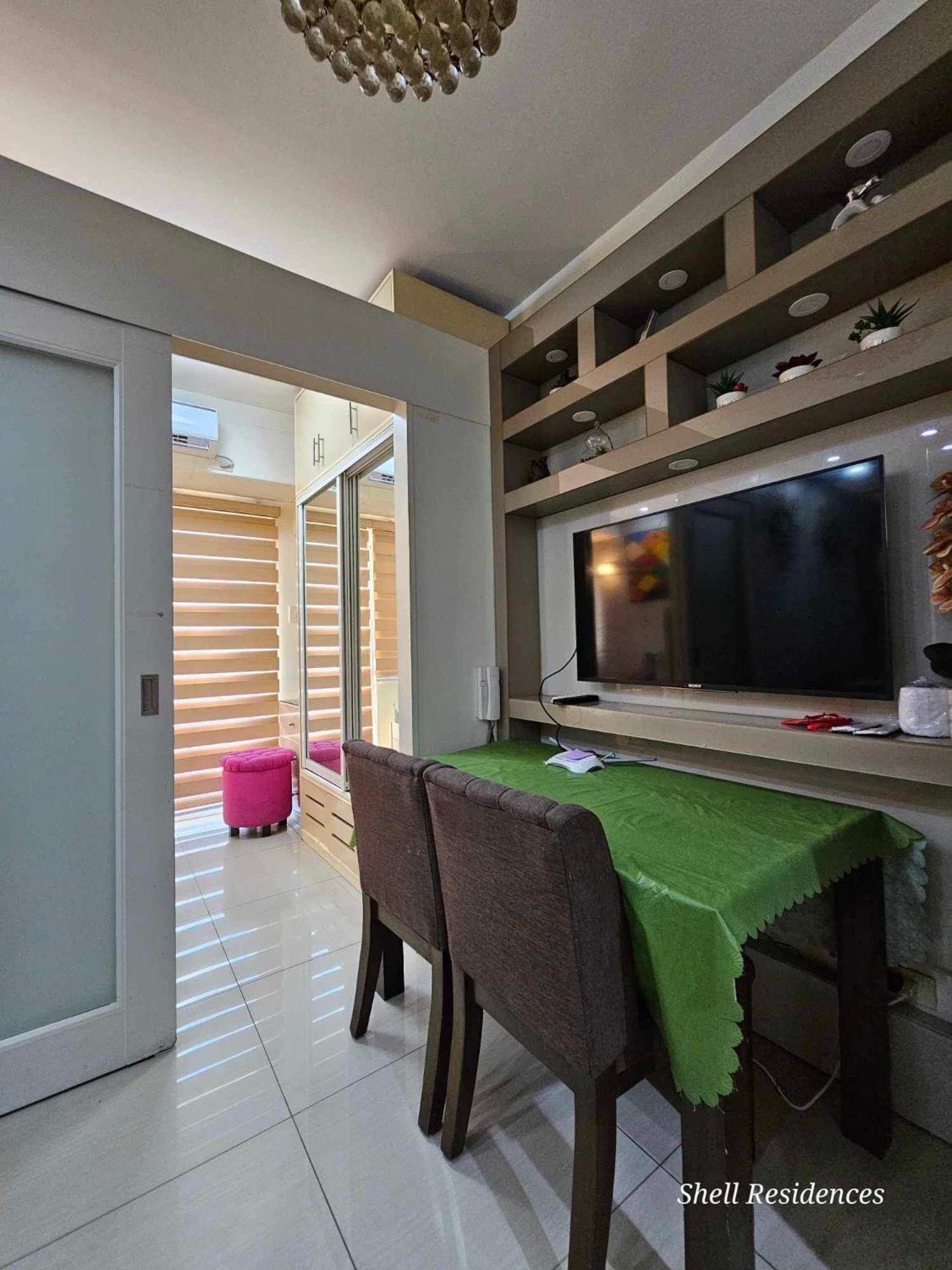 Cozy Staycation At Shell Residences Manila