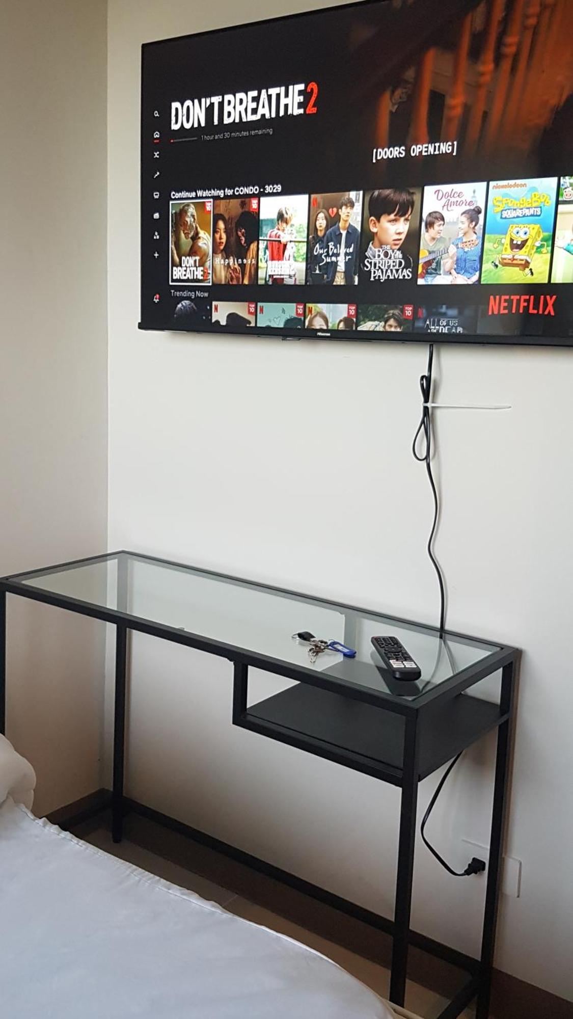Stayinmycondo - 30th In Pasay With Pool Near Airport Moa,ccp & Picc In Pasay Aparthotel