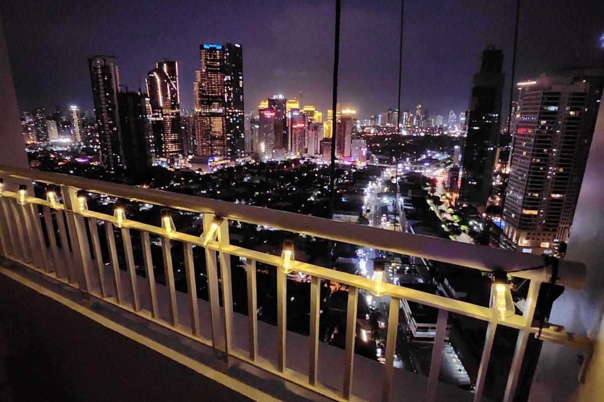 Boho View 1br In Makati With Netflix * Manila