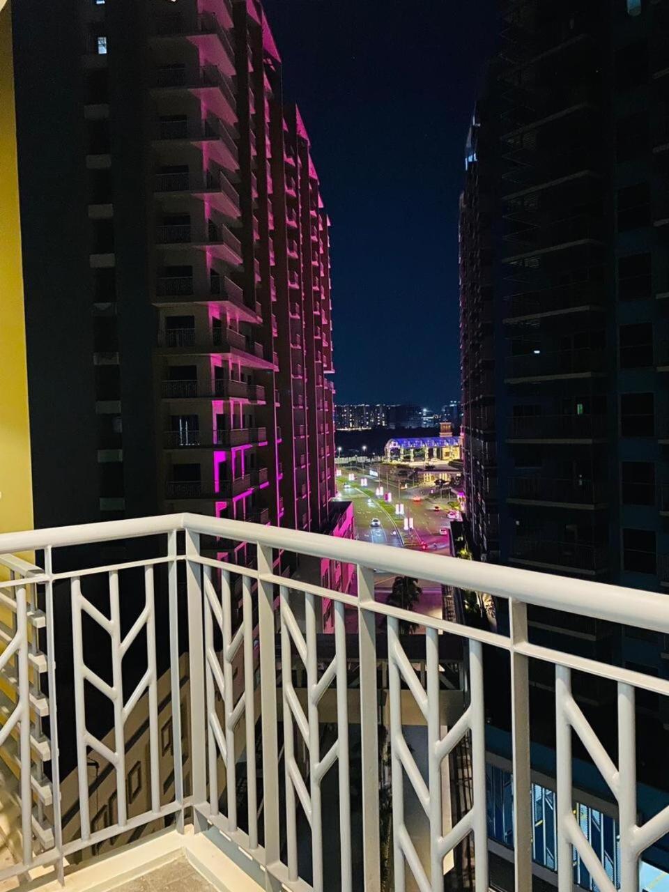 Apartment Savvy Combined 6br Near Okada Manila