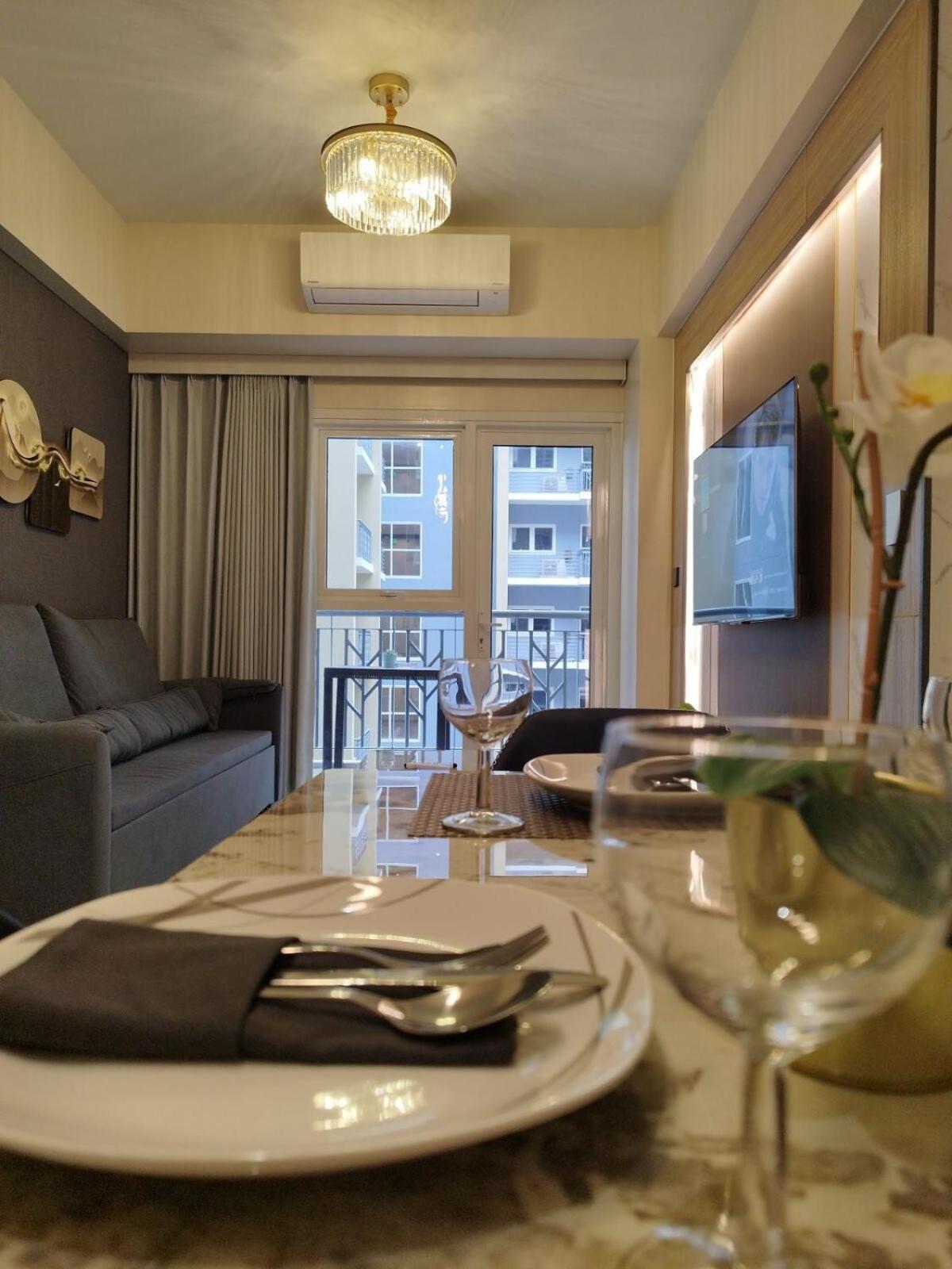 Savvy Combined 6br Near Okada