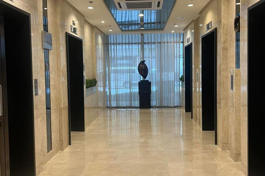 Shore2 Haven - Chic Condotel Near Mall Of Manila