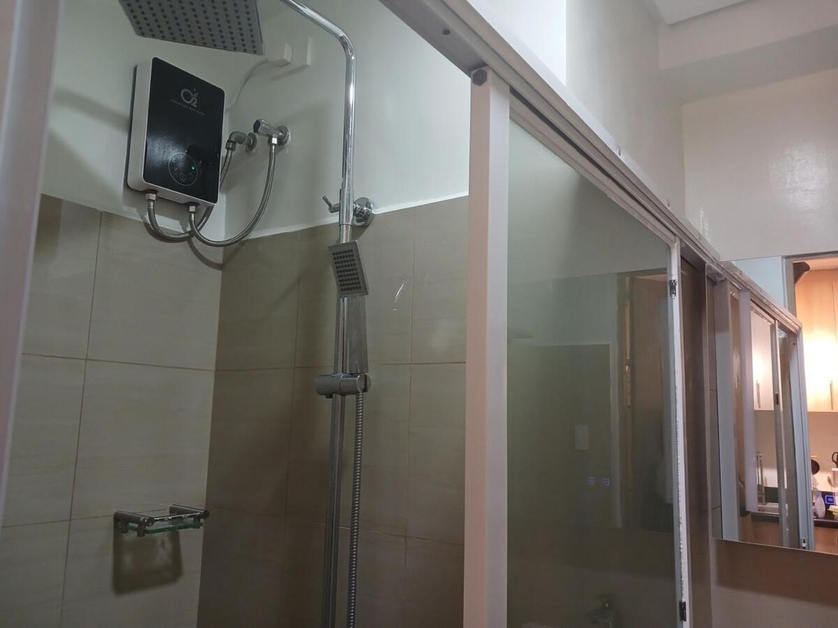 Shore2 Haven - Chic Condotel Near Mall Of
