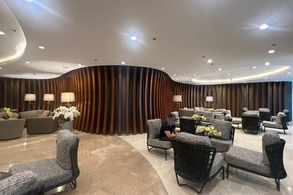 Shore2 Haven - Chic Condotel Near Mall Of * Manila