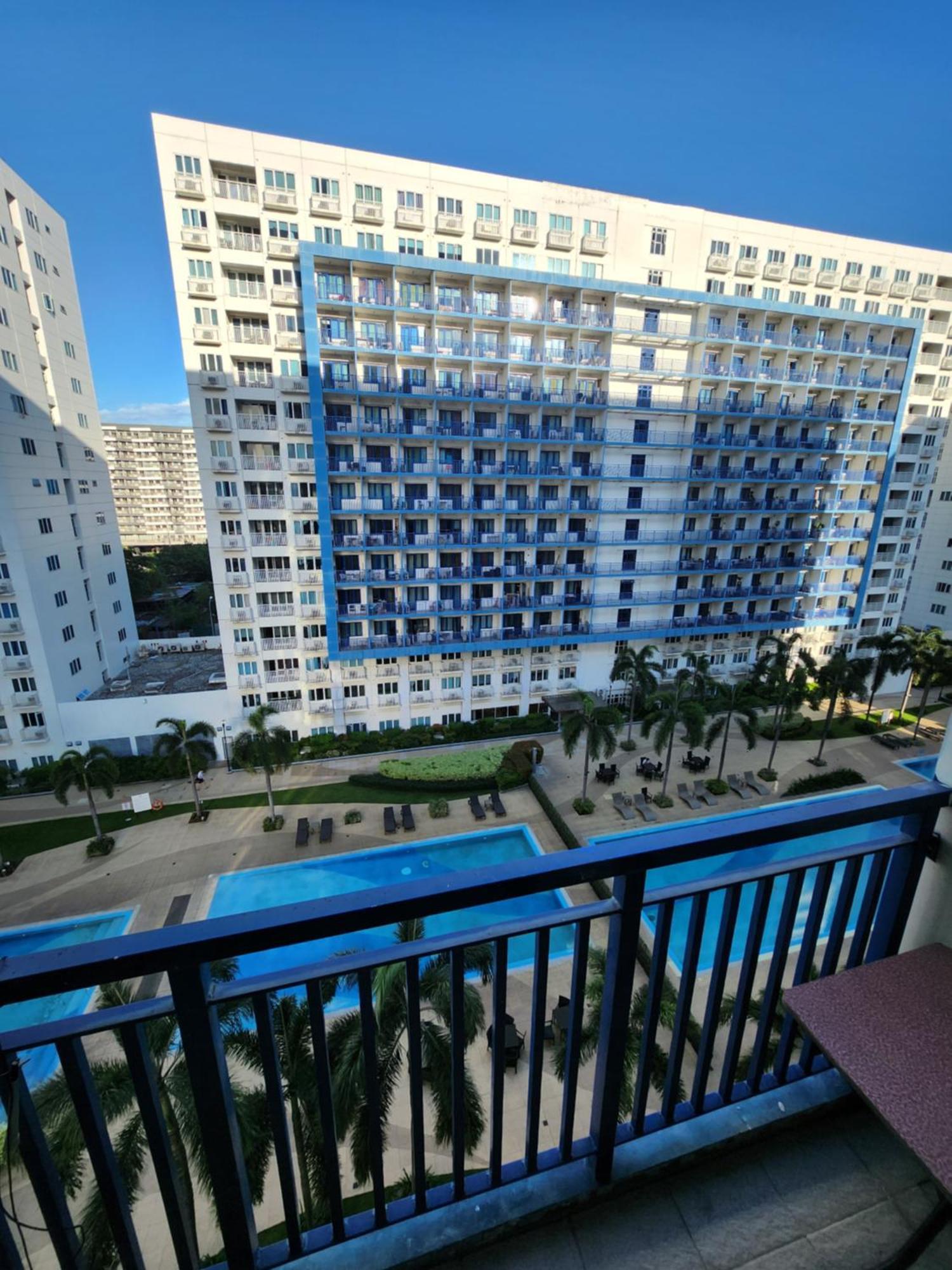 Mnm Place *
