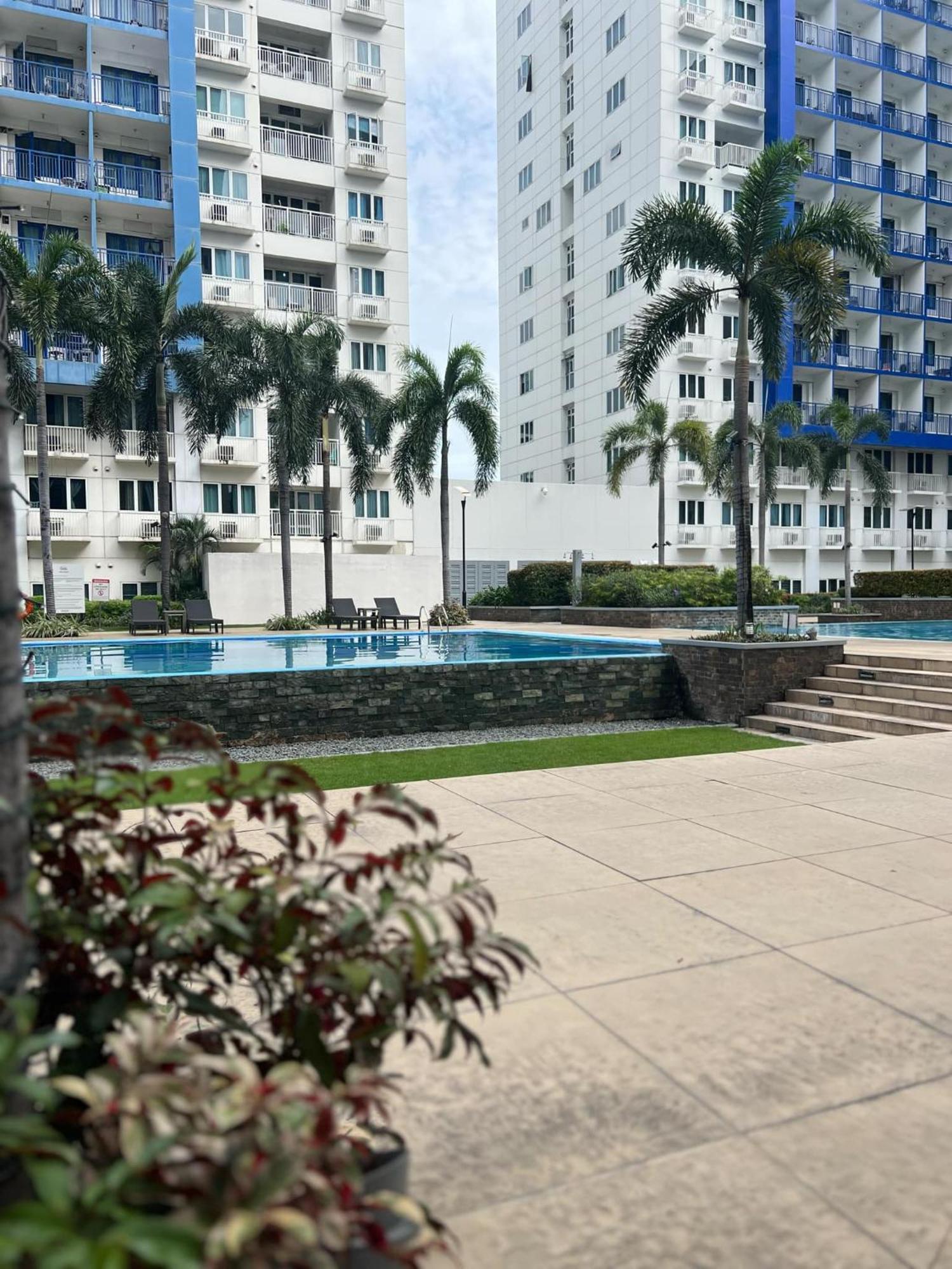 Mnm Place * Manila