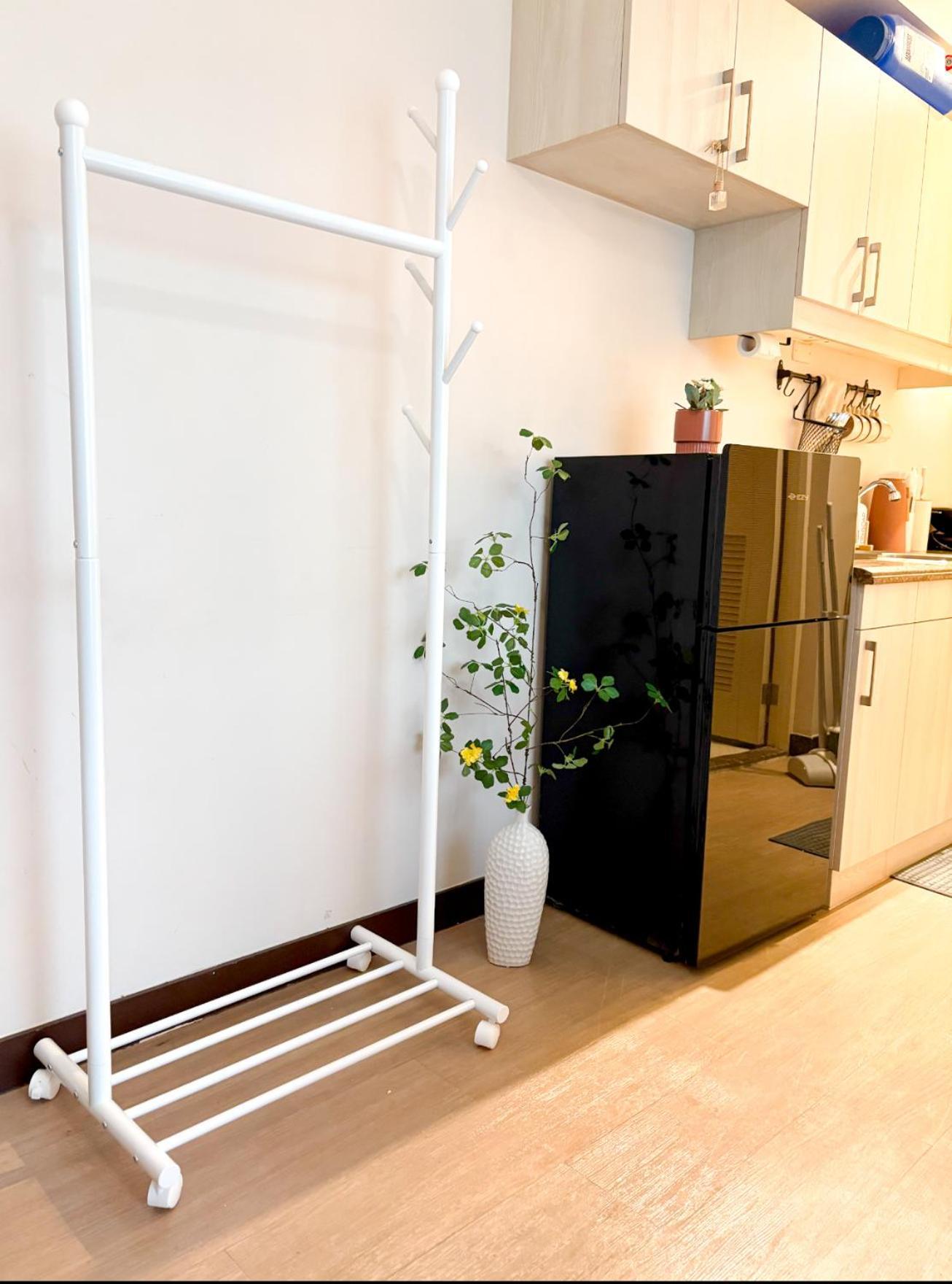 Apartment Spacious With Queen Size Bed And 15mins Away To Naiat3 Airport *
