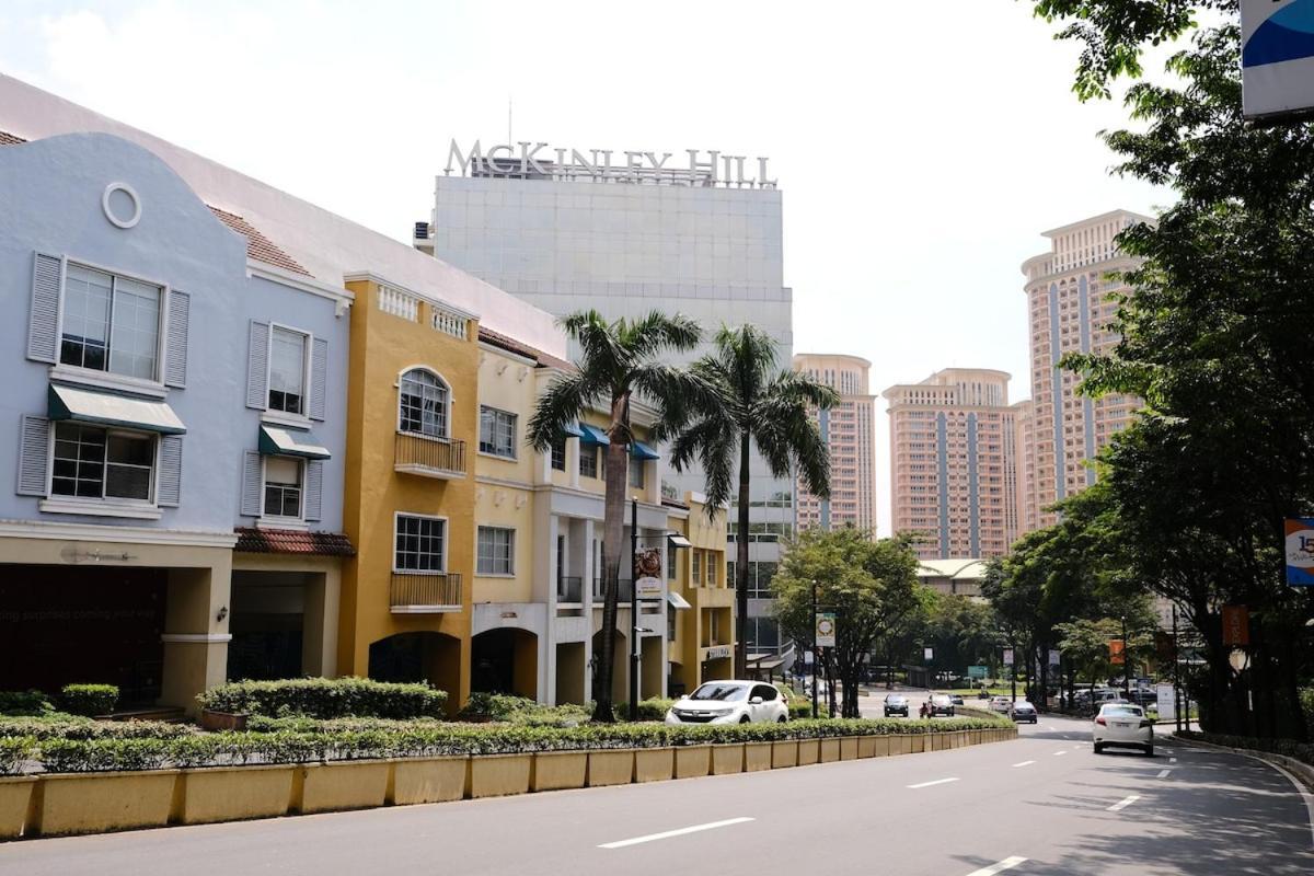 Cozy At Venice Luxury Bgc *