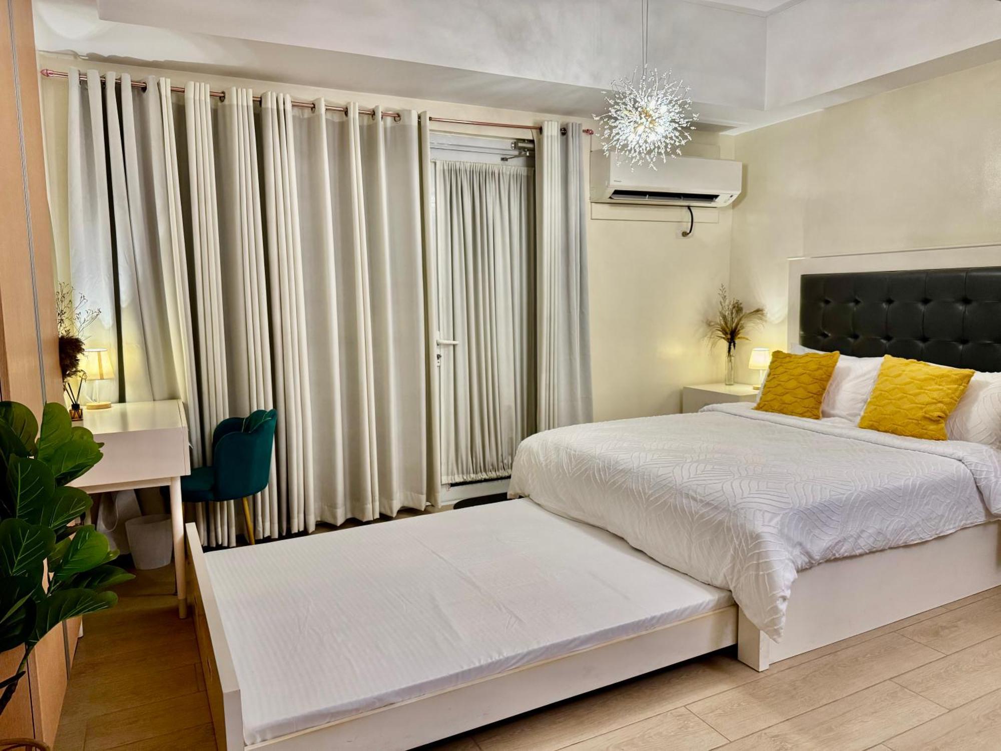 Apartment Cozy At Venice Luxury Bgc *