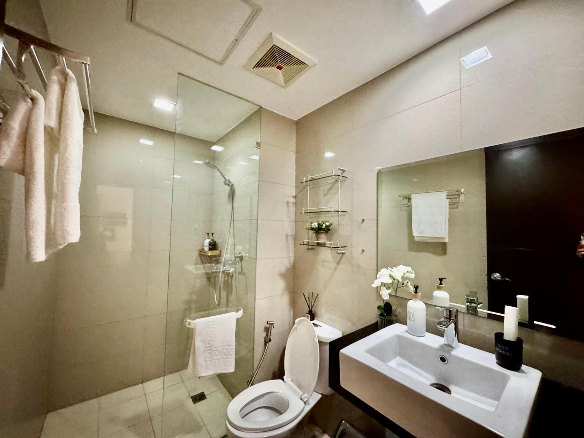 Cozy At Venice Luxury Bgc * Manila