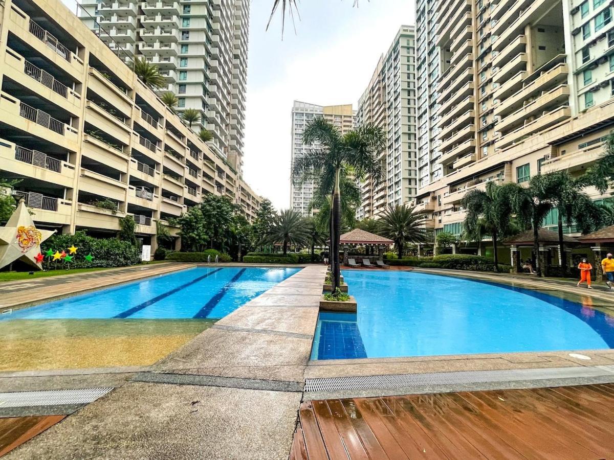 Near Pobla Makati Manila