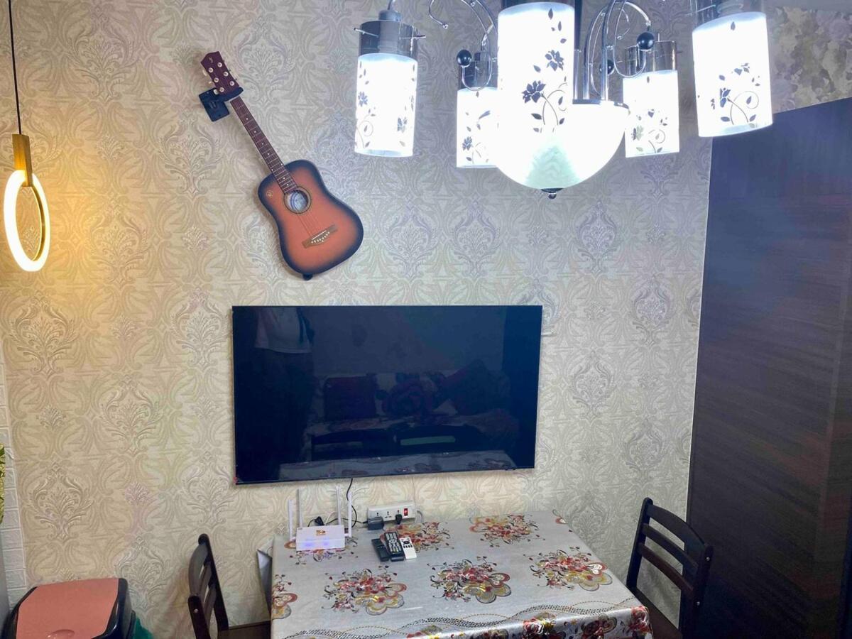 Jazz Air Rooftop Penthouse Bar Gym Swim Park 300 Mbps Air 4034 Manila