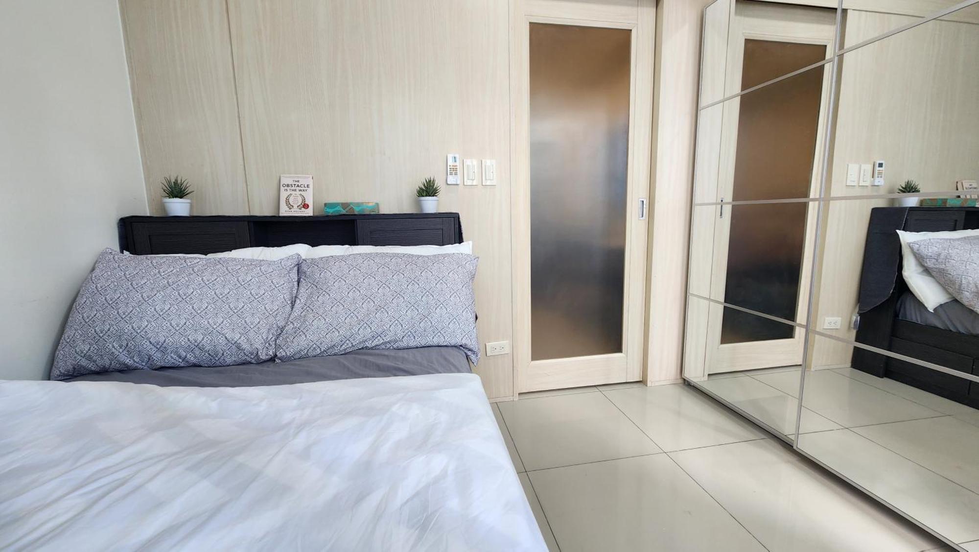 Cozy, Fully Equipped For Long Manila