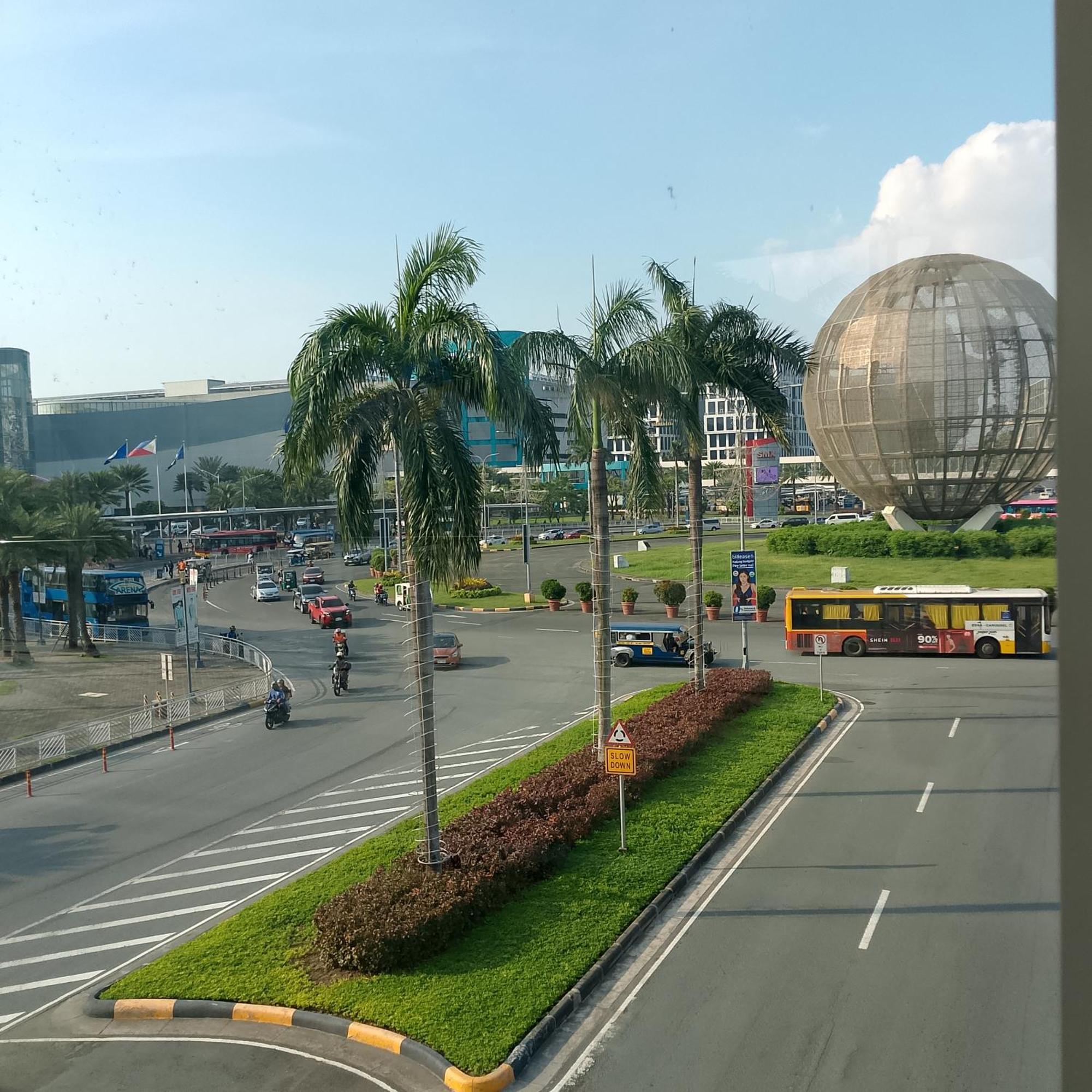 Kimmy Moa Staycation * Manila