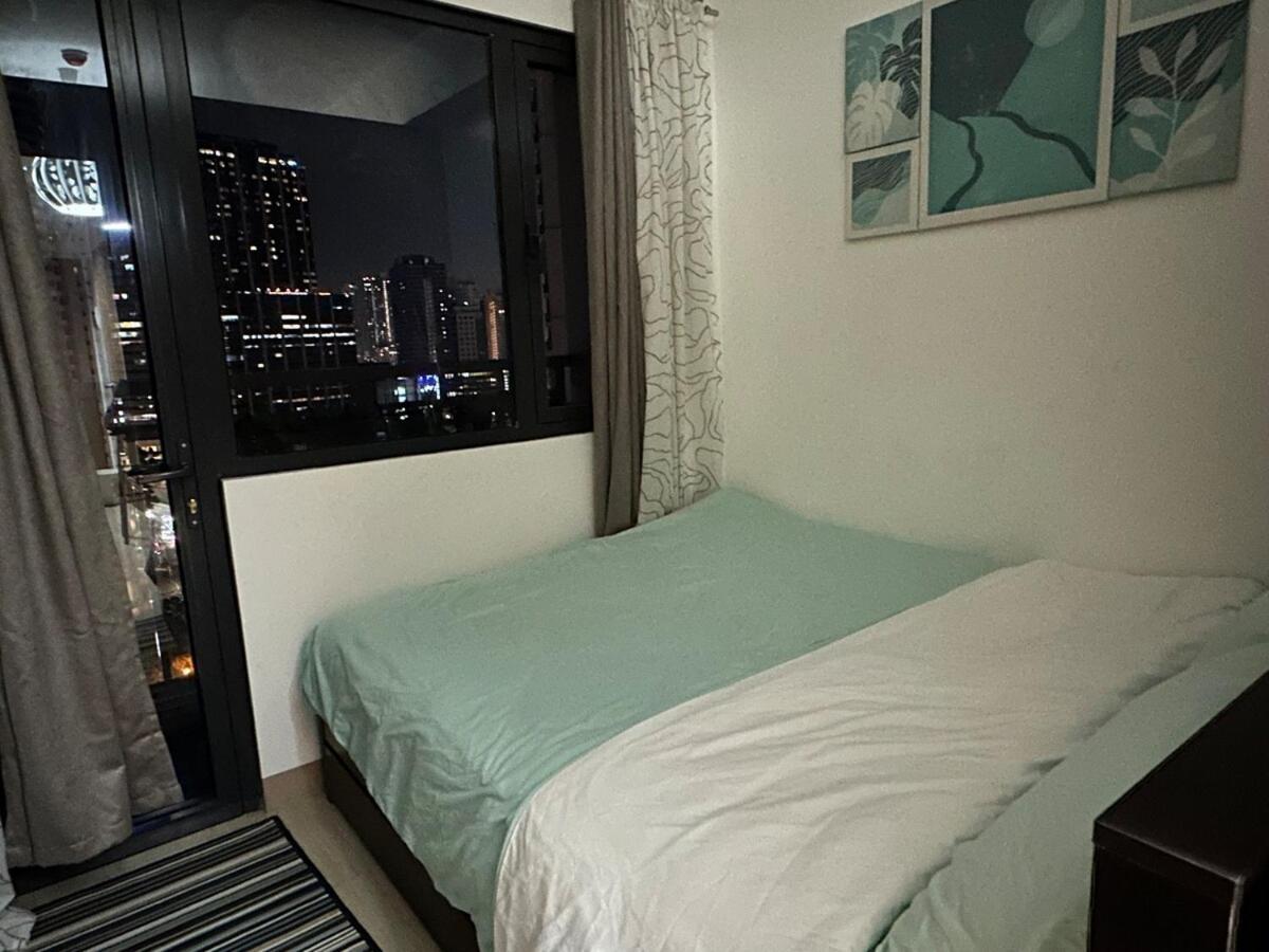 1br Ayala Makati At Lush Residences