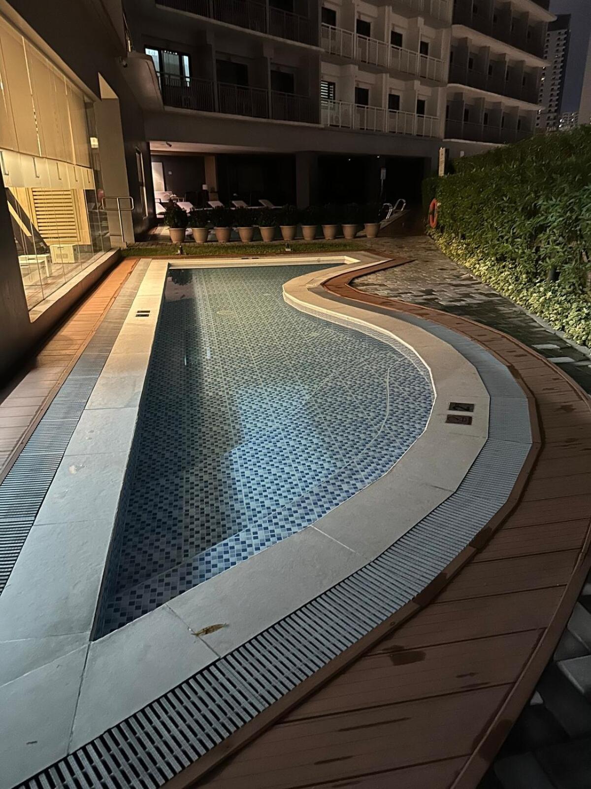 1br Ayala Makati At Lush Residences Manila