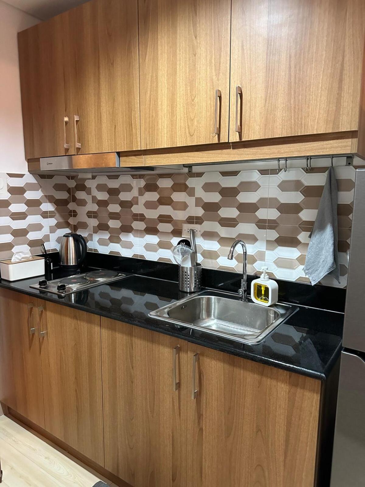1br Ayala Makati At Lush Residences * Manila