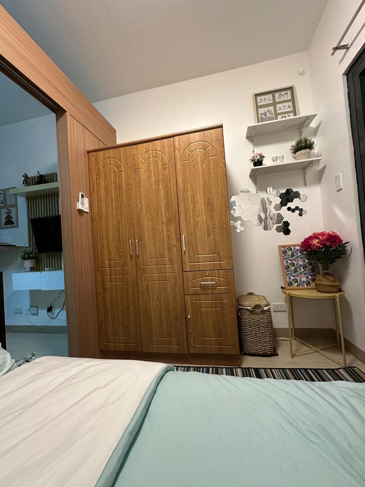 1br Ayala Makati At Lush Residences Apartment
