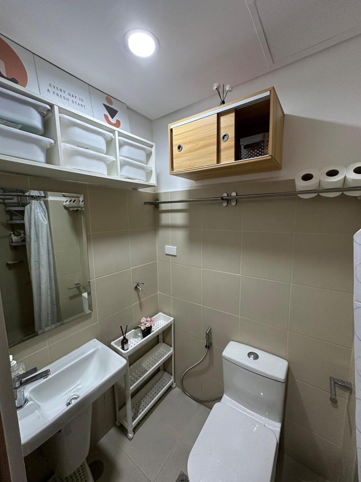 Apartment 1br Ayala Makati At Lush Residences *