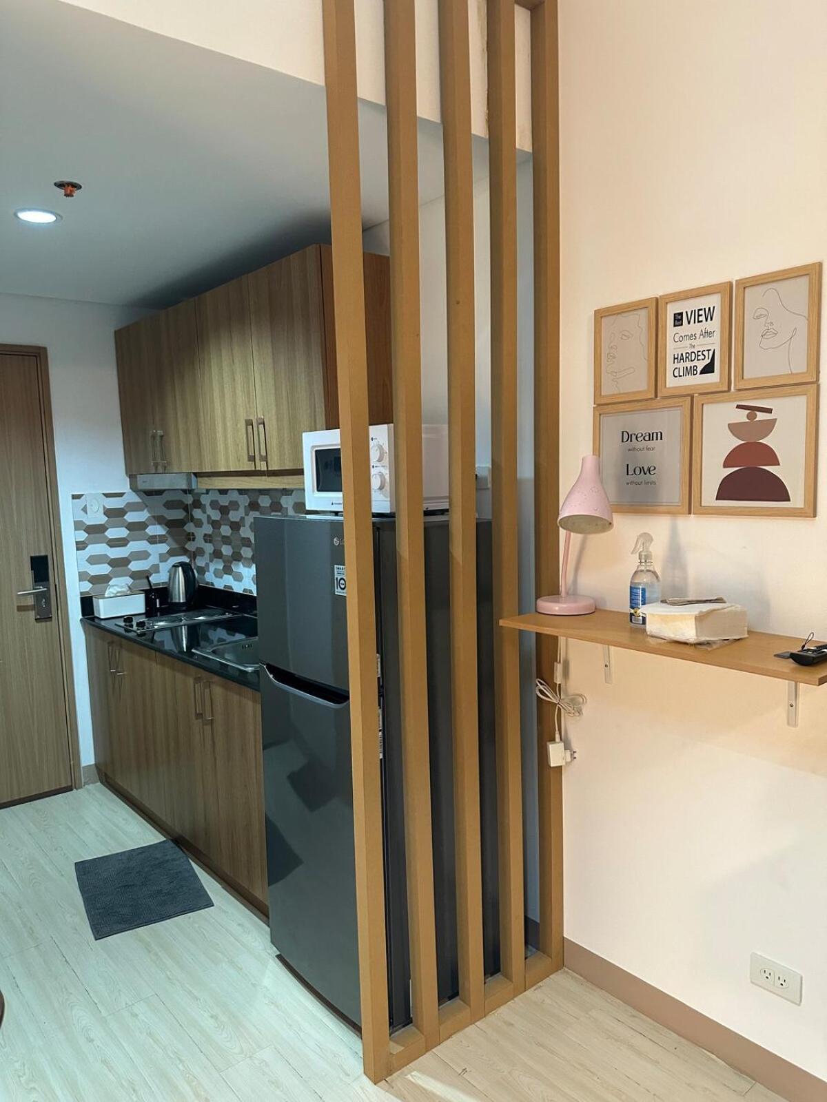 1br Ayala Makati At Lush Residences * Manila
