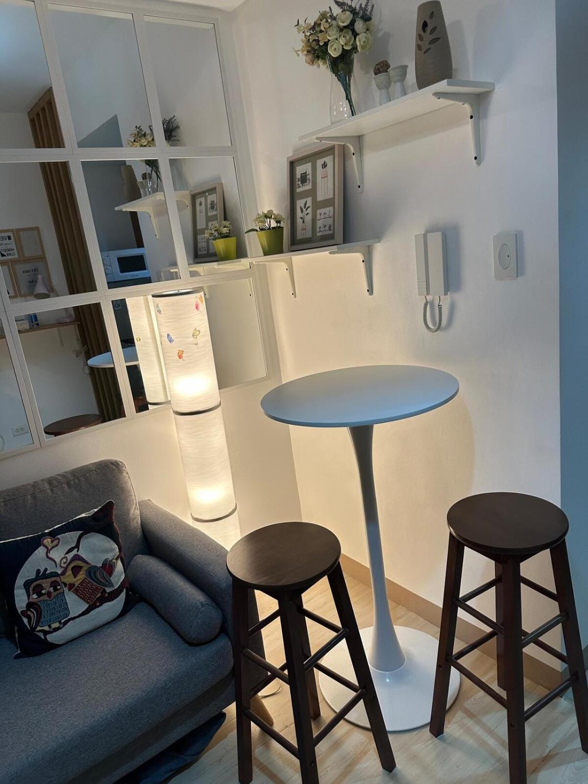 Apartment 1br Ayala Makati At Lush Residences
