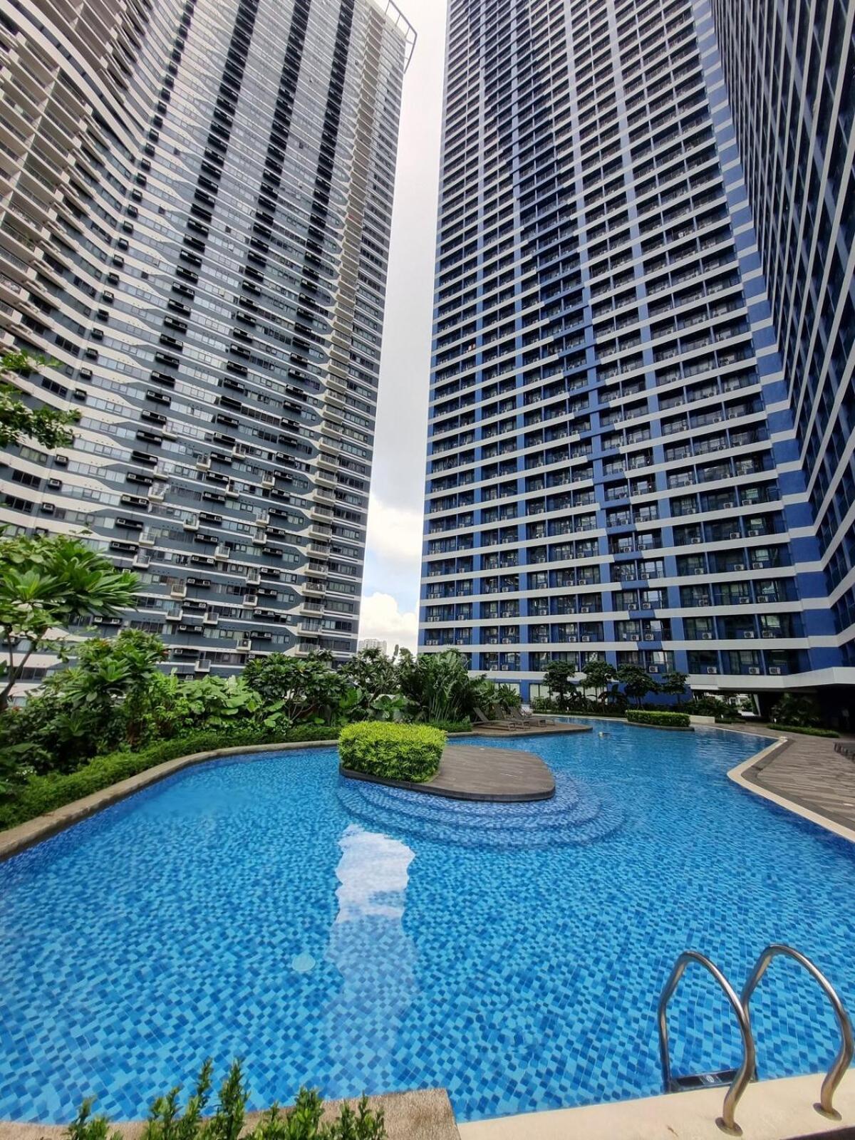 Apartment The Scape Manila