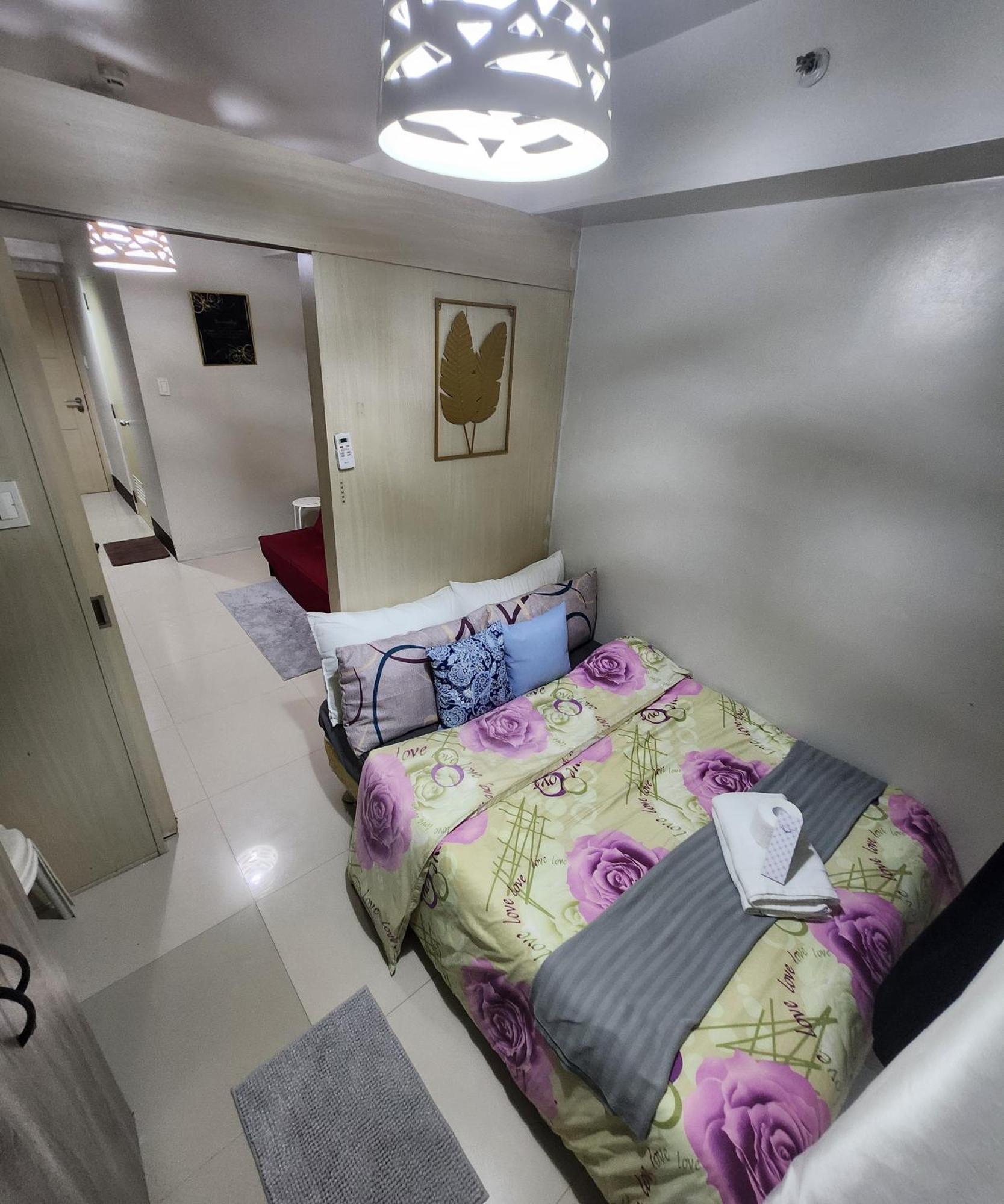 Mnm Place Aparthotel Manila