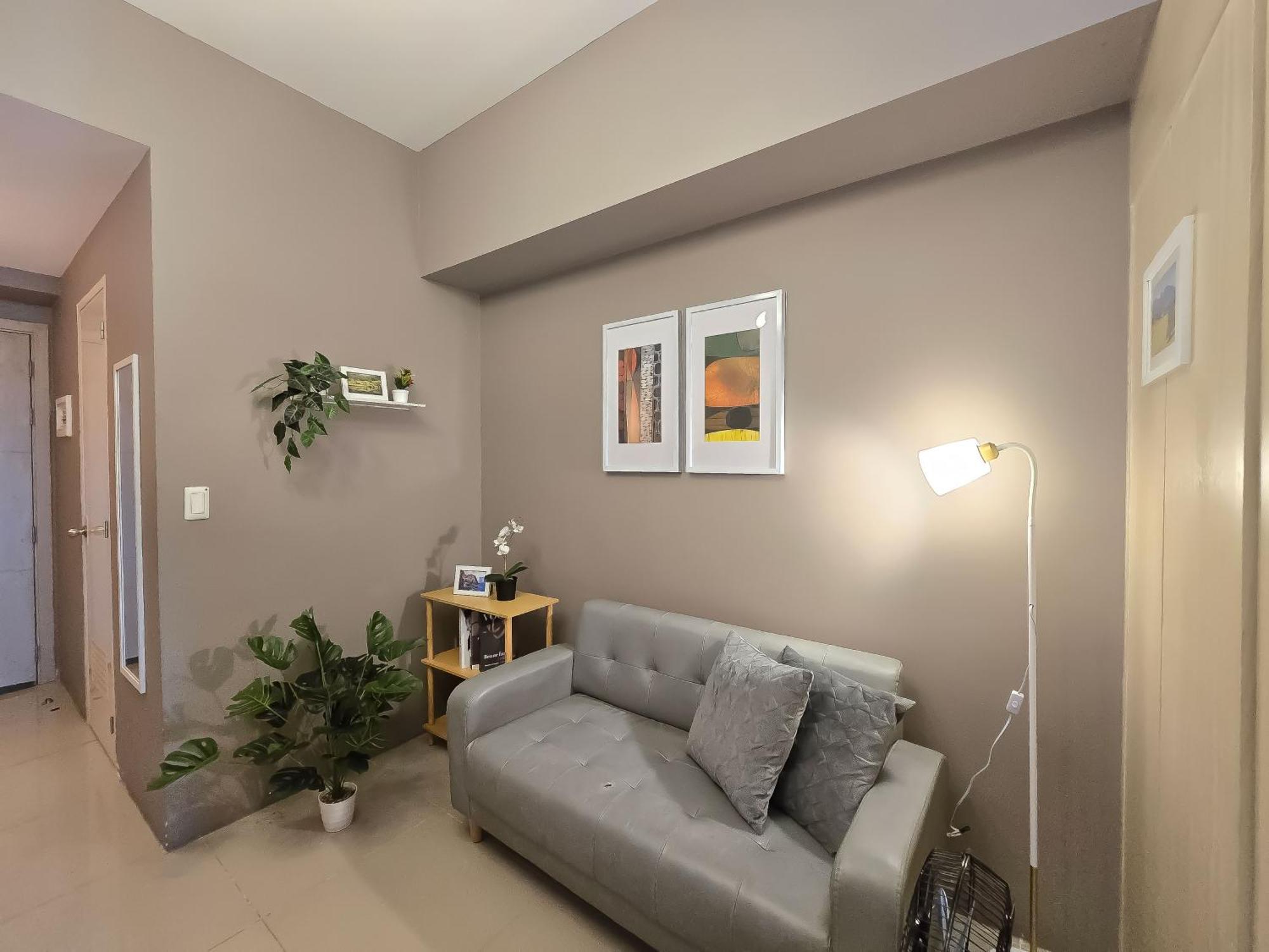 Hotel 1br Condotel W Balcony Sm Light Residences #lt13 5*