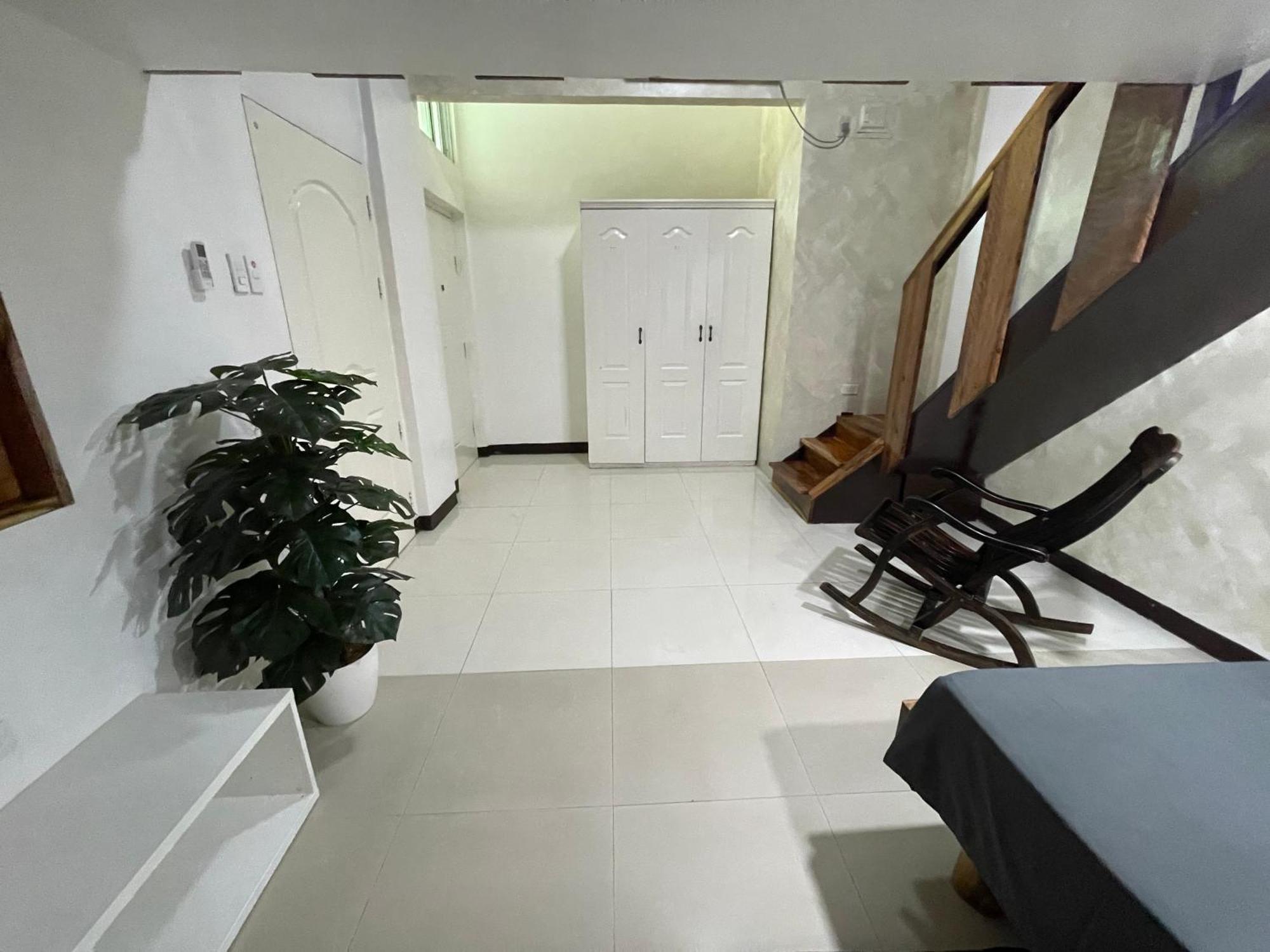 1-br Spacious Lofted Near Bgc Taguig Apartamento *