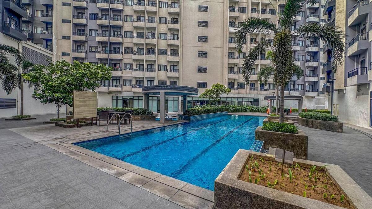 Stylish Luxe 1 Bedroom Near Naia - Free High Speed Wifi Manila