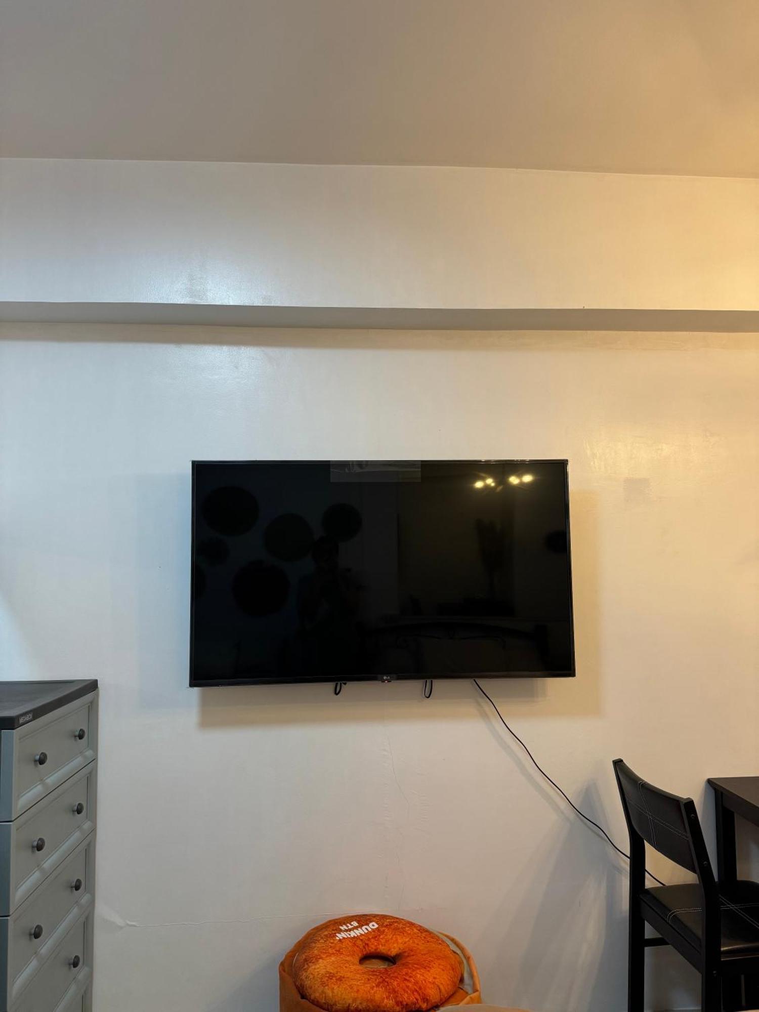 Cozy Staycation At R-square Residences