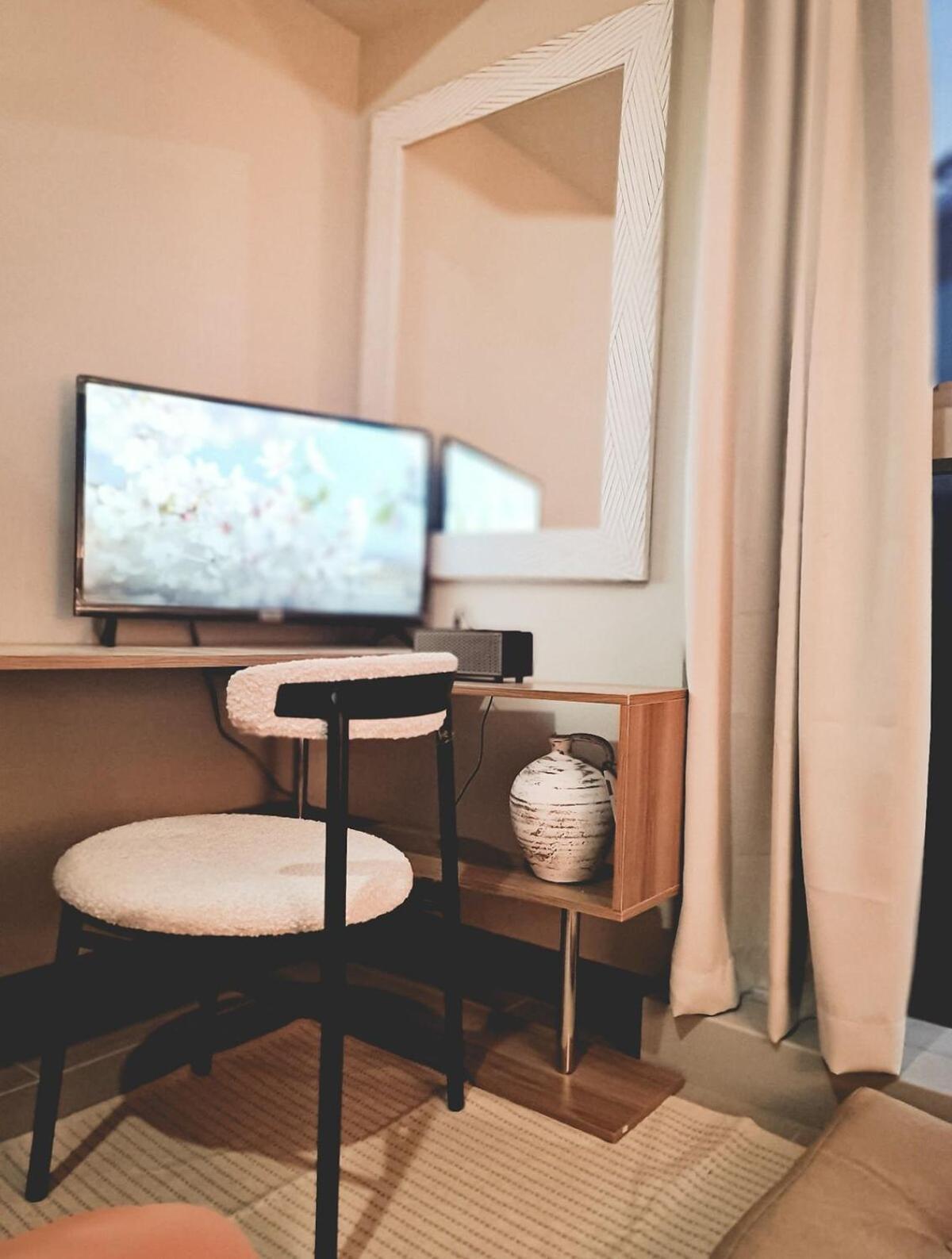 Luxestaysmnl Cozy Japandi Netflx Pool 400mbps * Manila