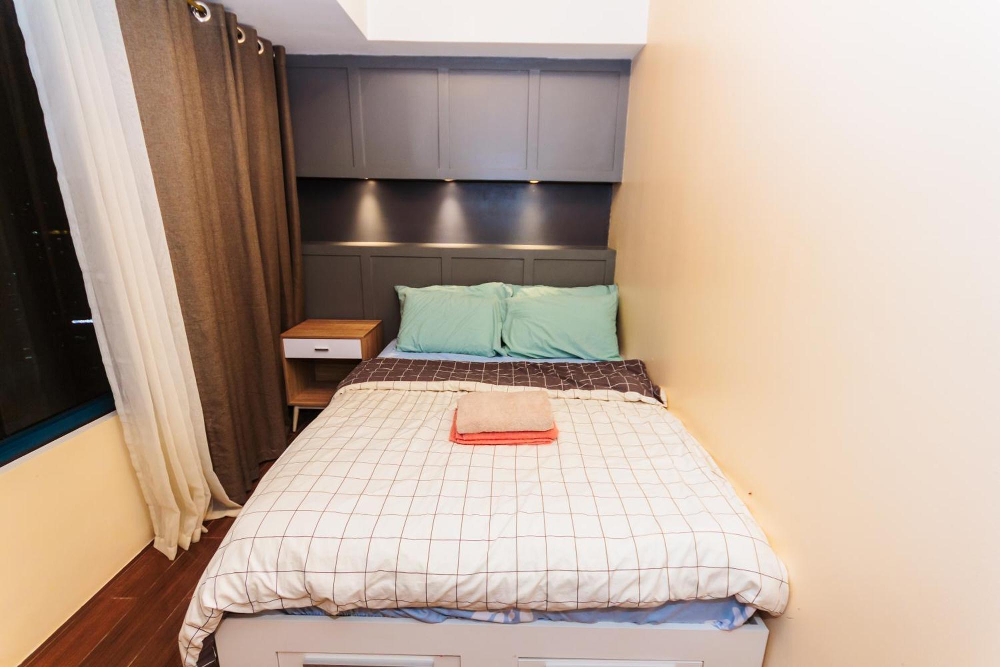 2 Bedroom Air Makati Penthouse Swimgym 300netflix 5249 Apartment Manila