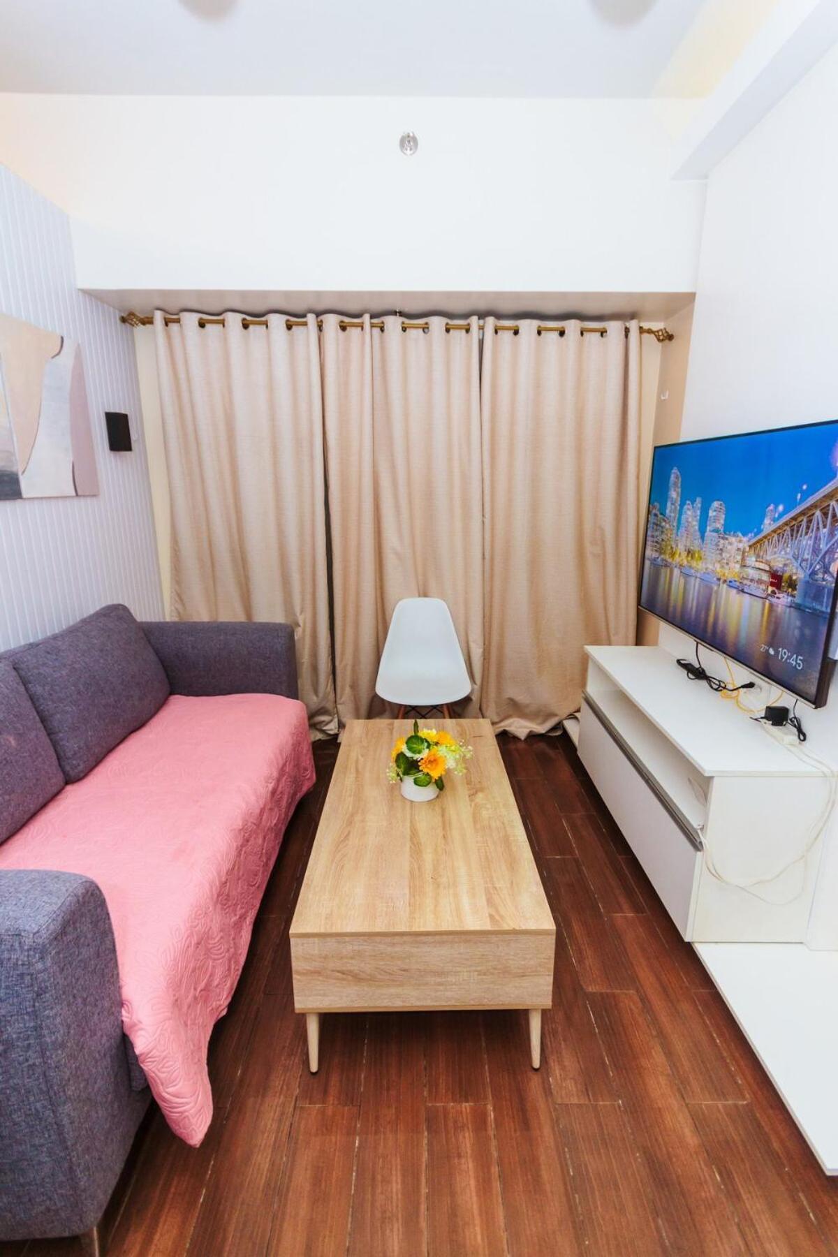 2 Bedroom Air Makati Penthouse Swimgym 300netflix 5249 * Manila