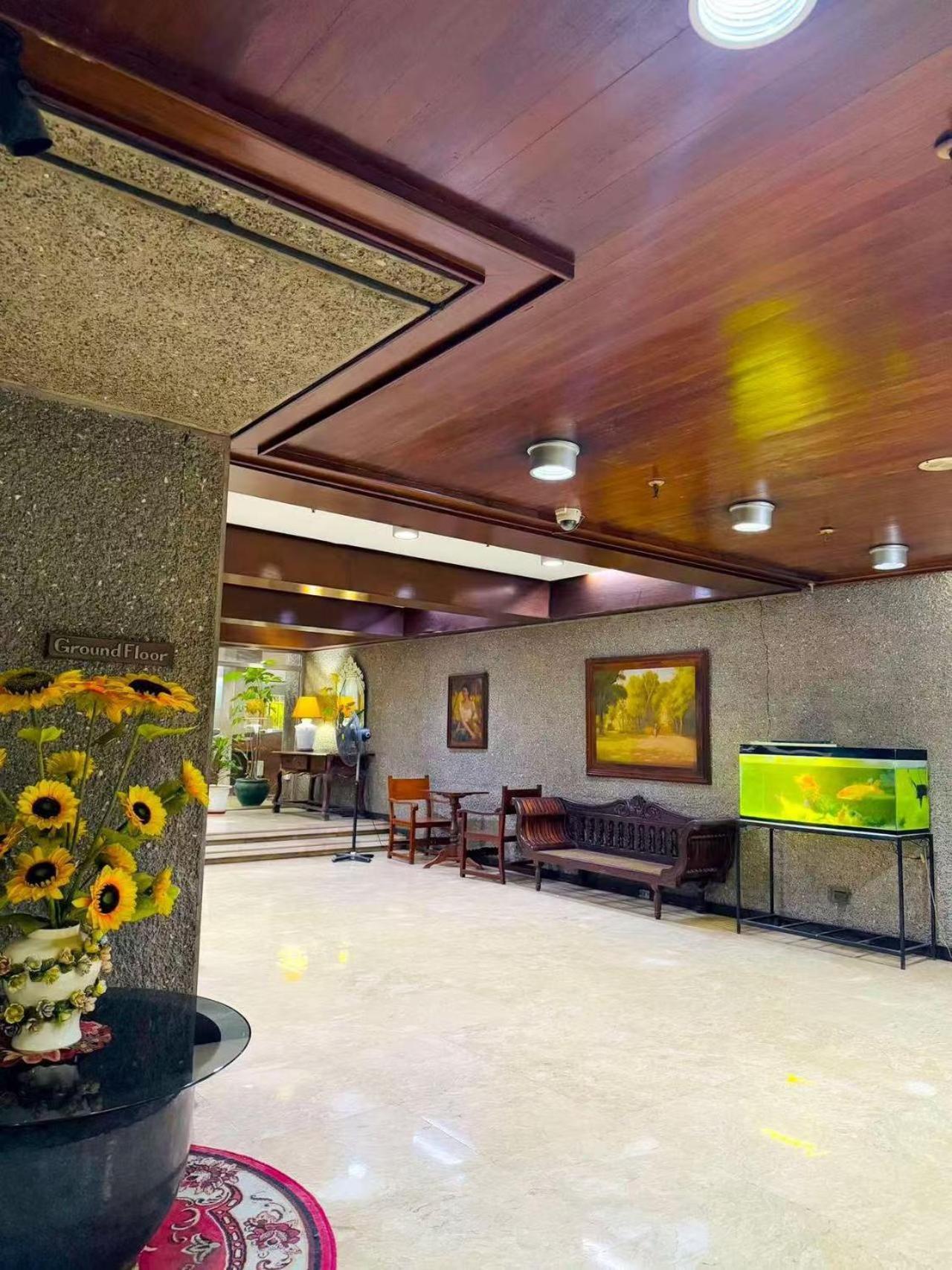 Vincondotel Roxas Ave 1br Marbella Apartment