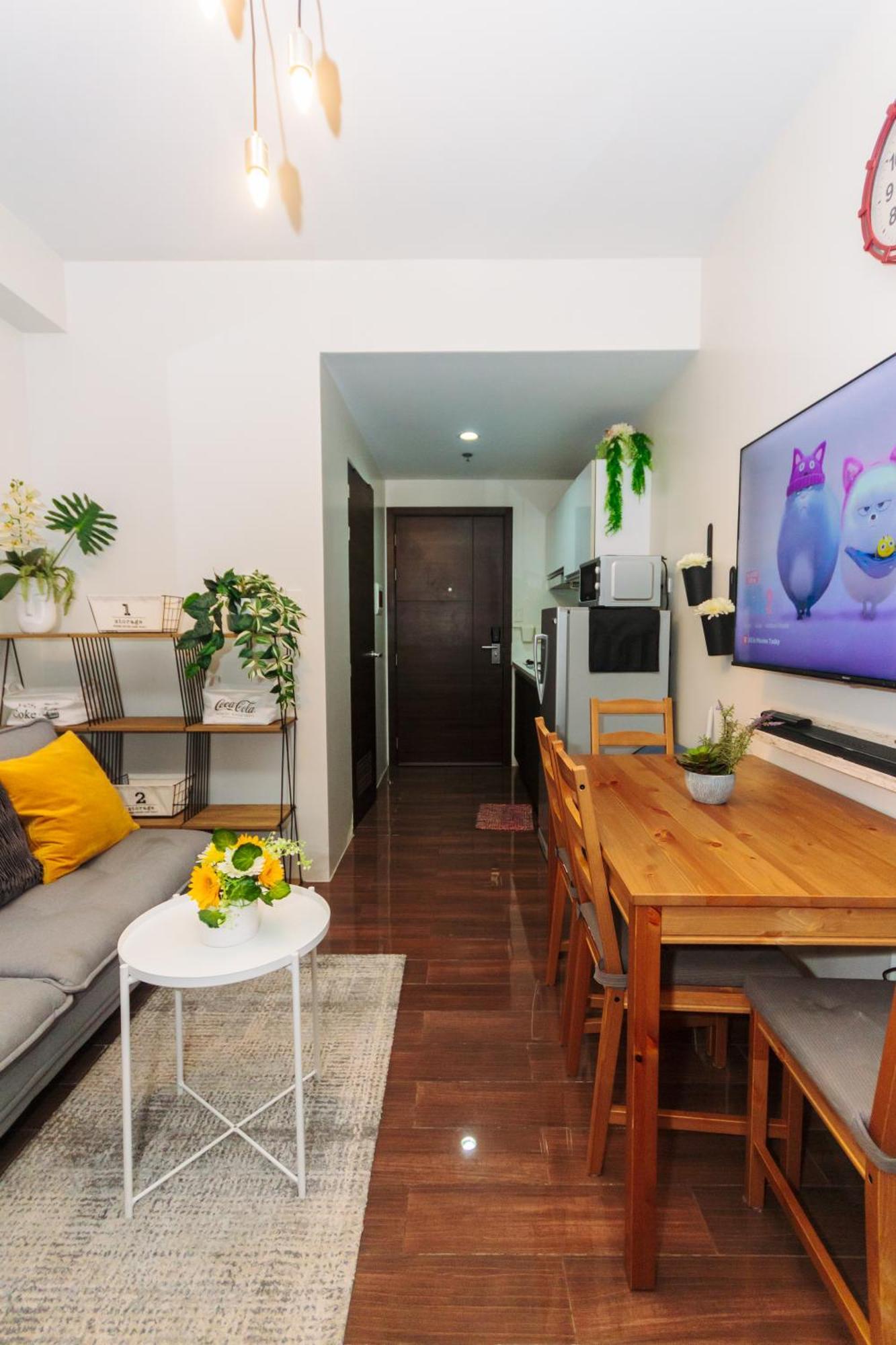 Apartment Urban Charm Cozy Meet 60 Air Swim Gym Park 300mb *