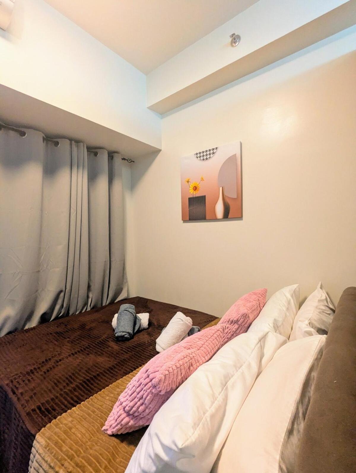 Wanderers Nest Air Residences Makati Aparthotel Manila