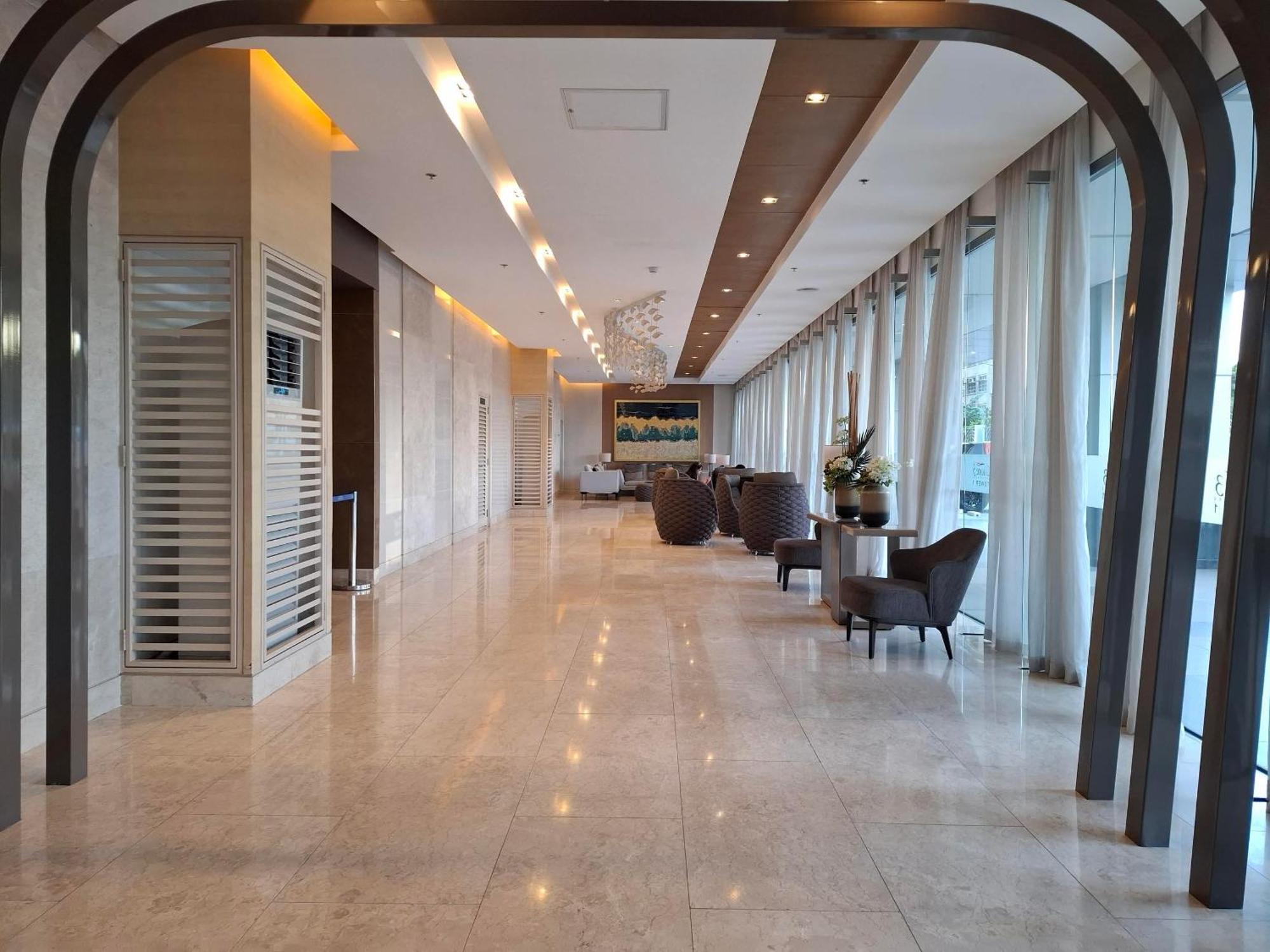 Shore 1 & 3 Residences Moa 1br With Balcony By Darpm Apartamento *