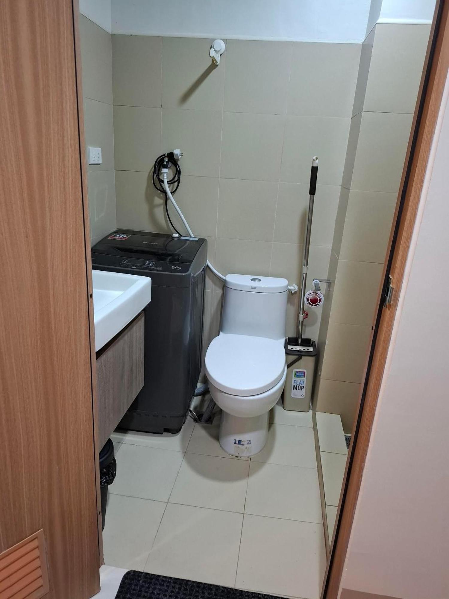 Shore 1 & 3 Residences Moa 1br With Balcony By Darpm Apartamento Manila
