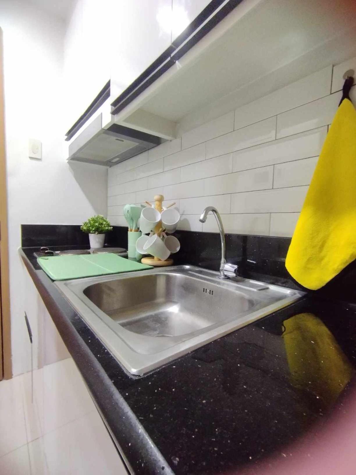 Stylish Getaway In The Heart Of The - Mall Of Apartment Manila