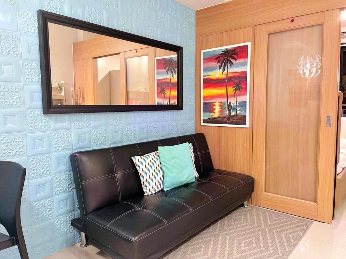 Moa Shell Residences - Big Balcony Facing Pool Apartment *