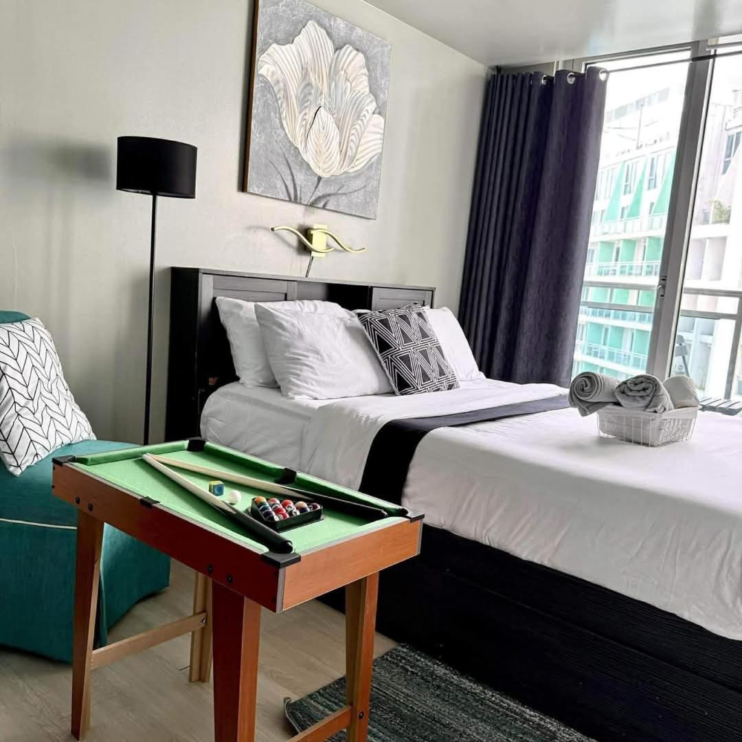 Apartment Positano Tower - Azure Urban Residences