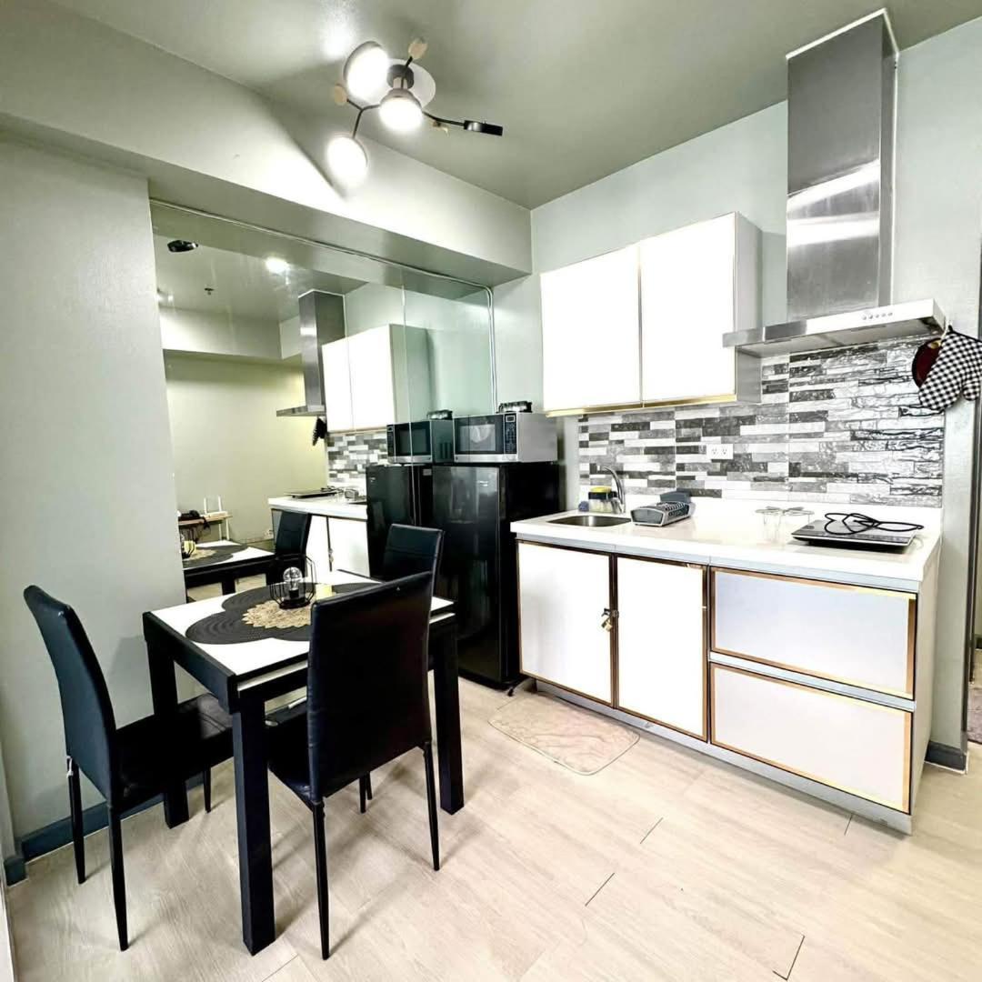 Apartment Positano Tower - Azure Urban Residences *