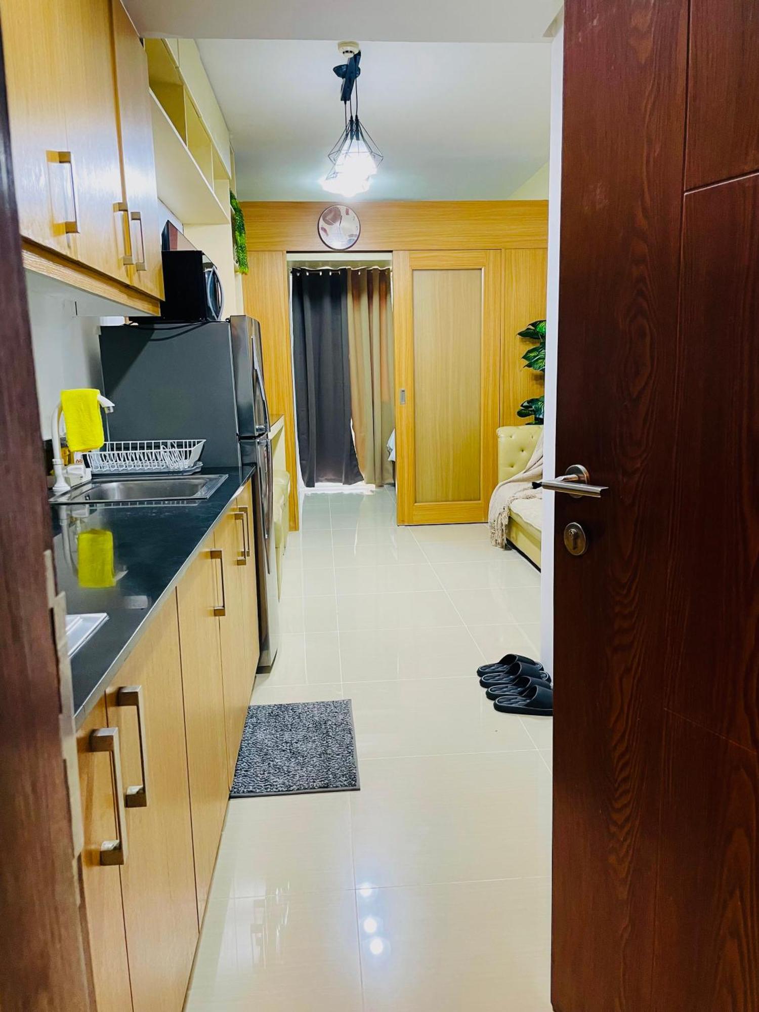 Cozy Staycation Near Naia And Moa By Aiza Manila