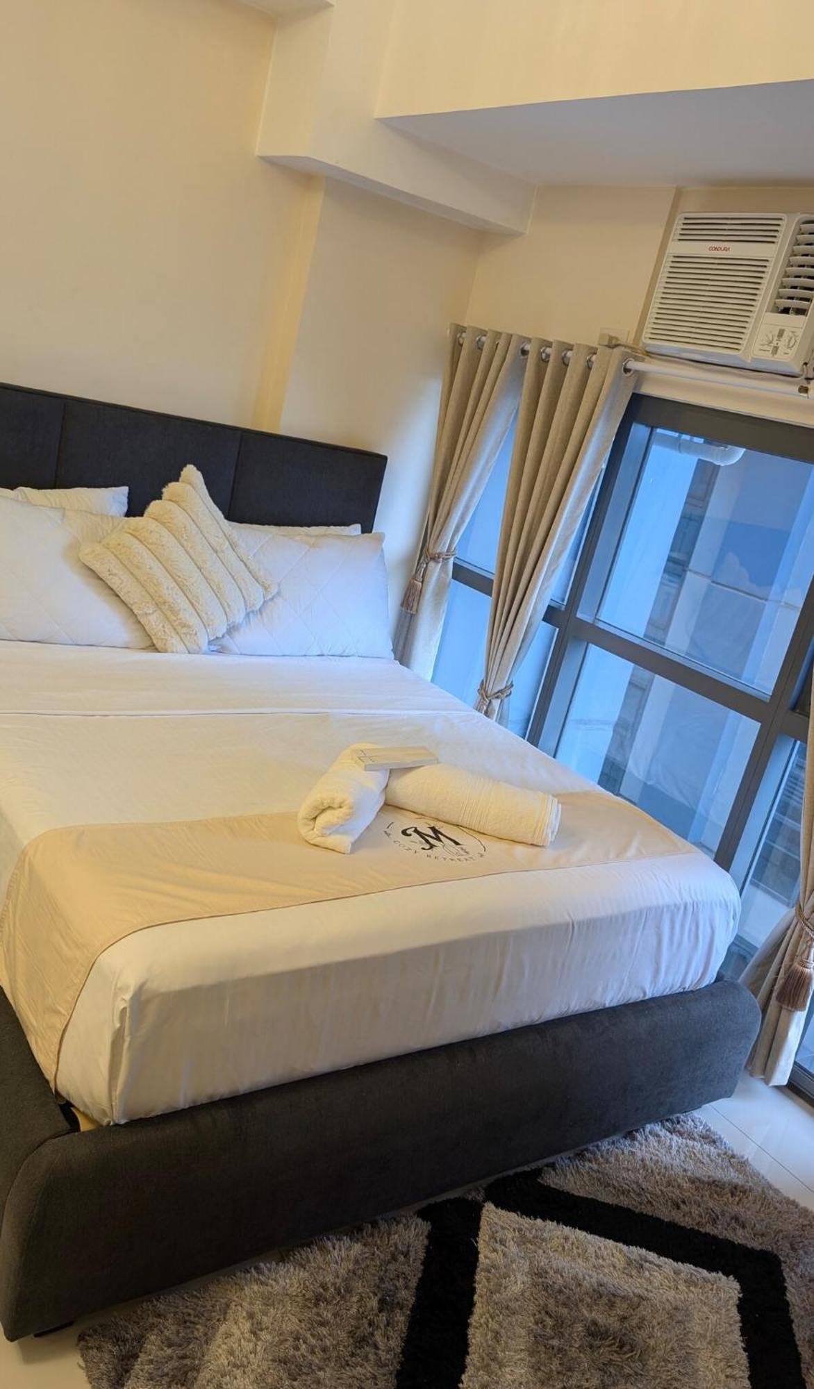 J&m Cozy Retreat - Mckinley Hill, Bgc