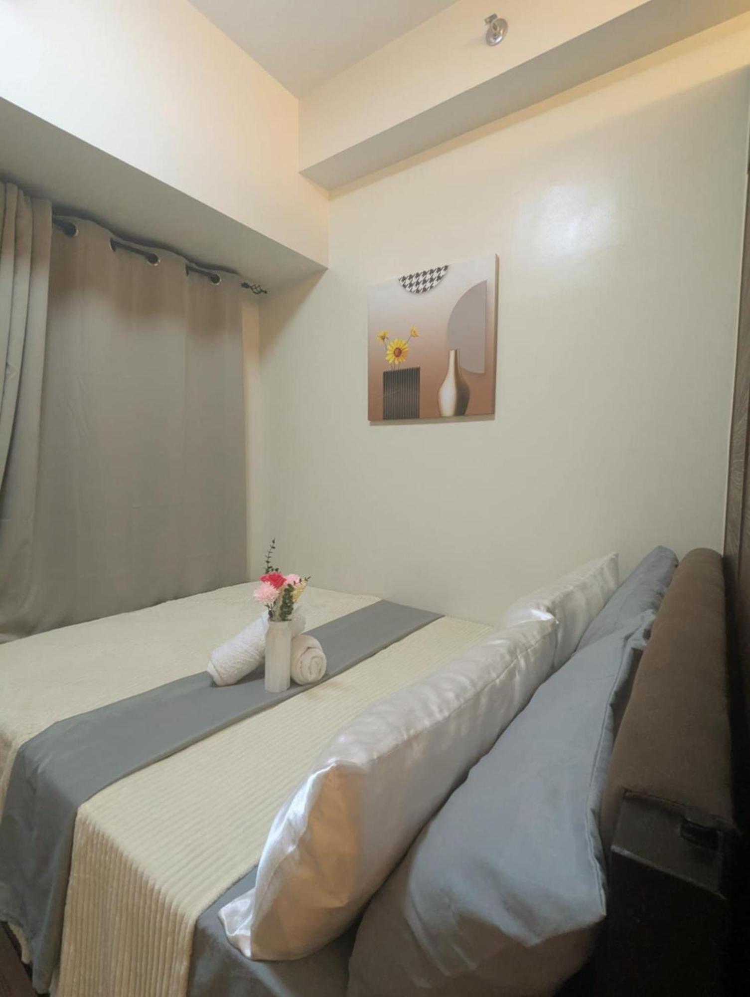 Wanderers Nest Air Residences Makati Aparthotel