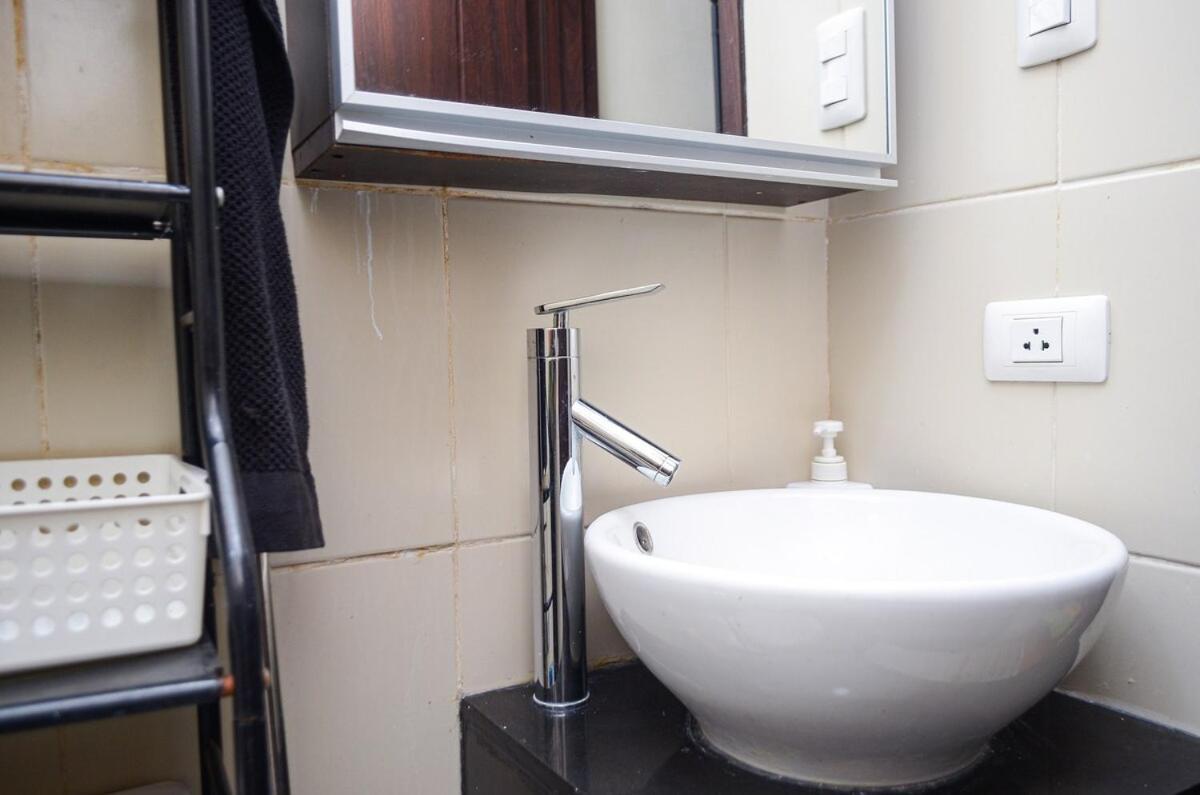 Urban Escape For & Your Pet Apartment Manila