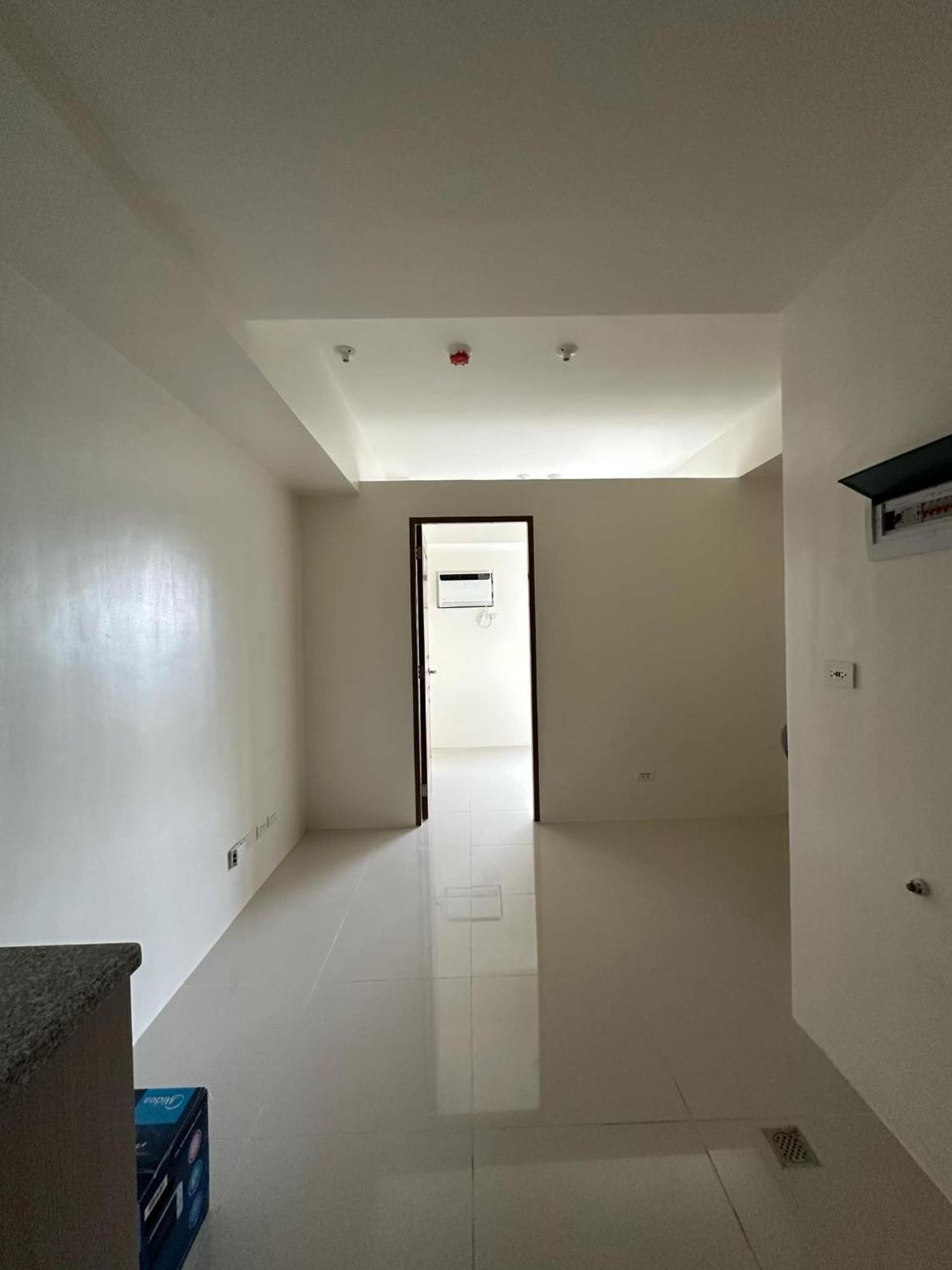 Hostel Grand View Tower