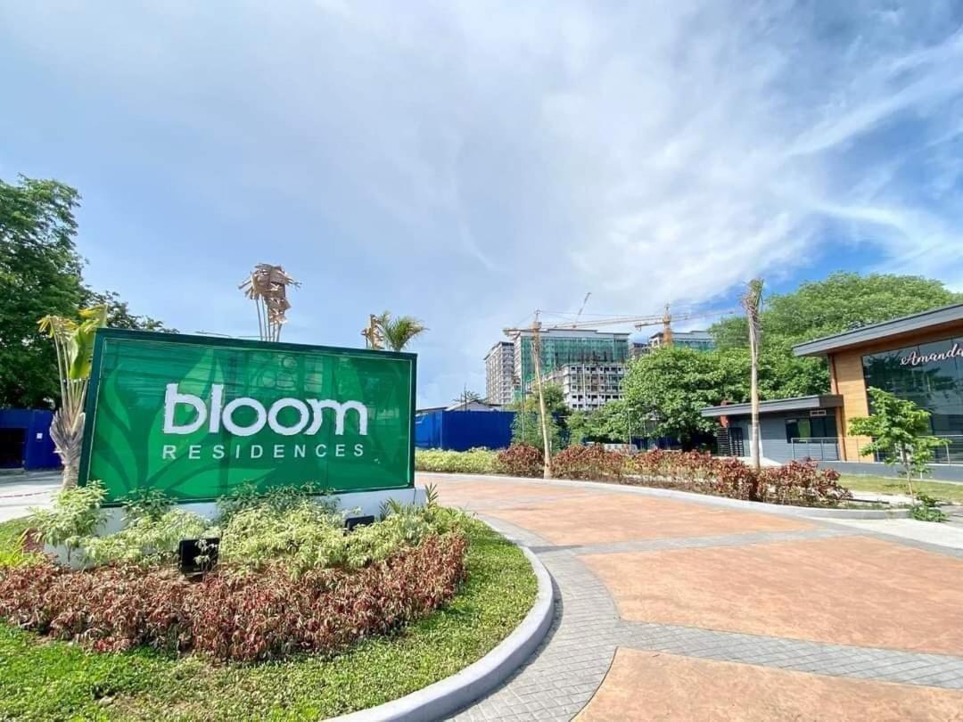 Apartment Smdc Bloom Cozy 2br Wifi & Netflix Near Naia