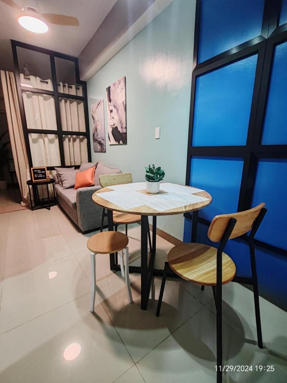 Apartment Smdc Bloom Cozy 2br Wifi & Netflix Near Naia Manila